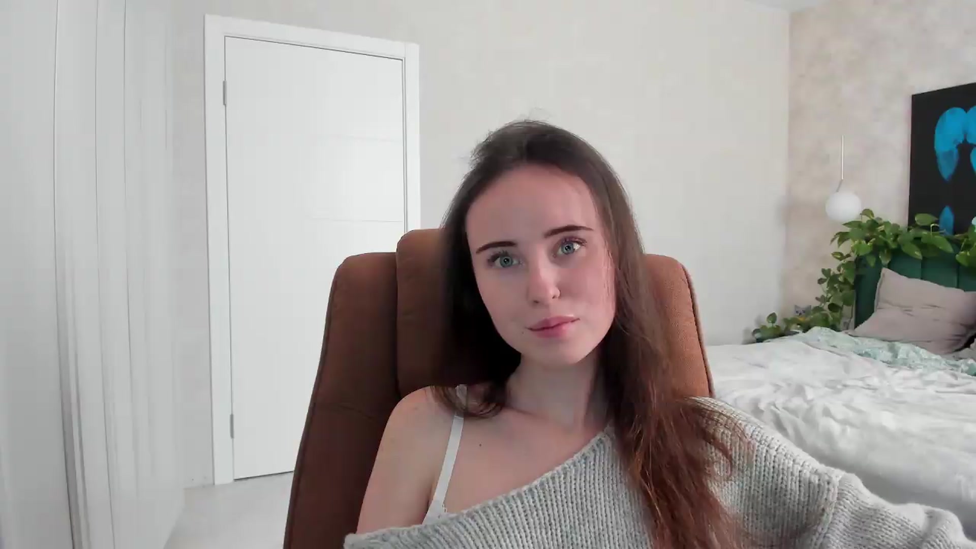 Gallery image thumbnail from userSasha's myfreecams stream on, 06/08/2026, 07:26 image 1 of 20