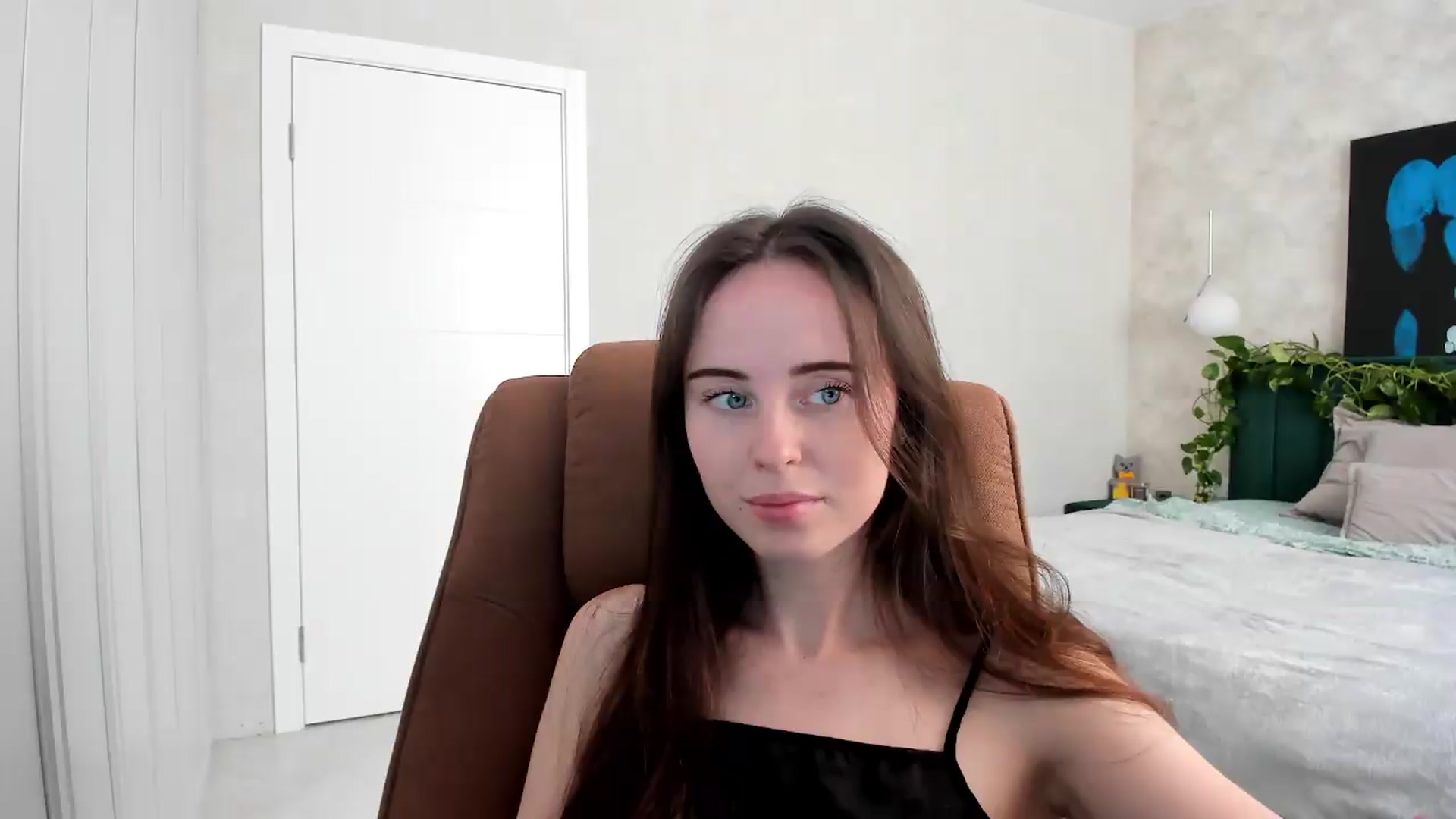 Gallery image thumbnail from userSasha's myfreecams stream on, 06/11/2026, 06:29 image 14 of 20