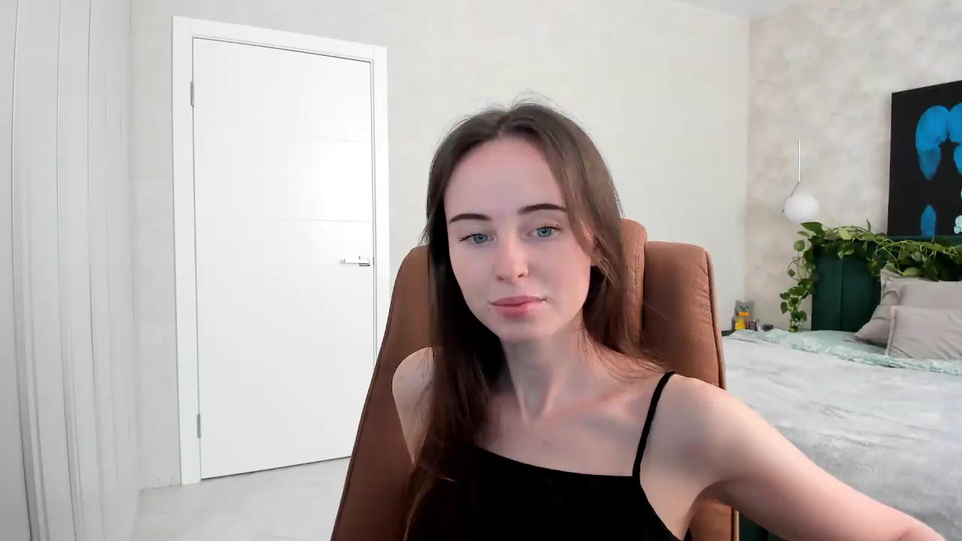 Gallery image thumbnail from userSasha's myfreecams stream on, 06/11/2026, 06:29 image 7 of 20