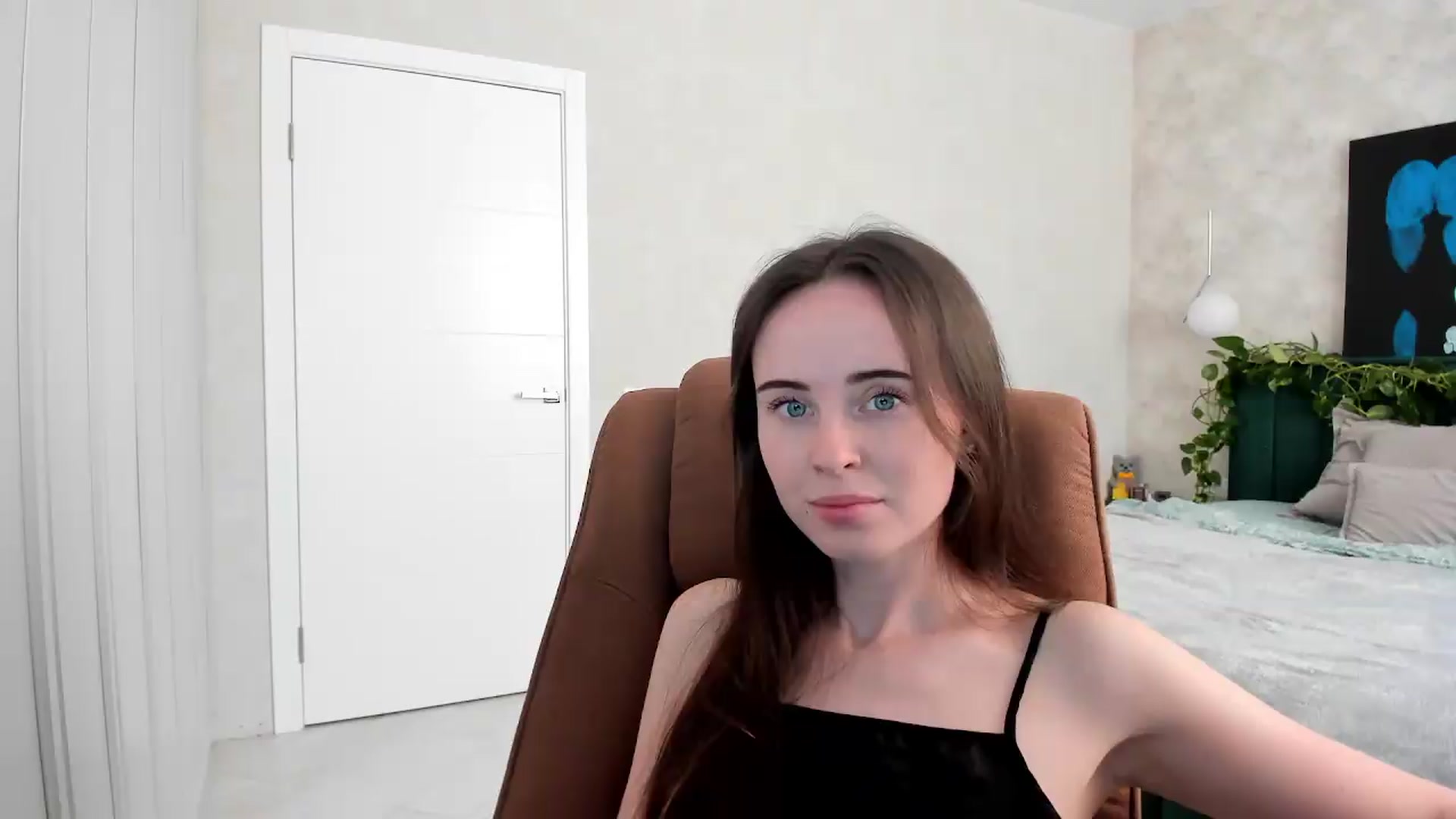 Gallery image thumbnail from userSasha's myfreecams stream on, 06/11/2026, 06:29 image 8 of 20