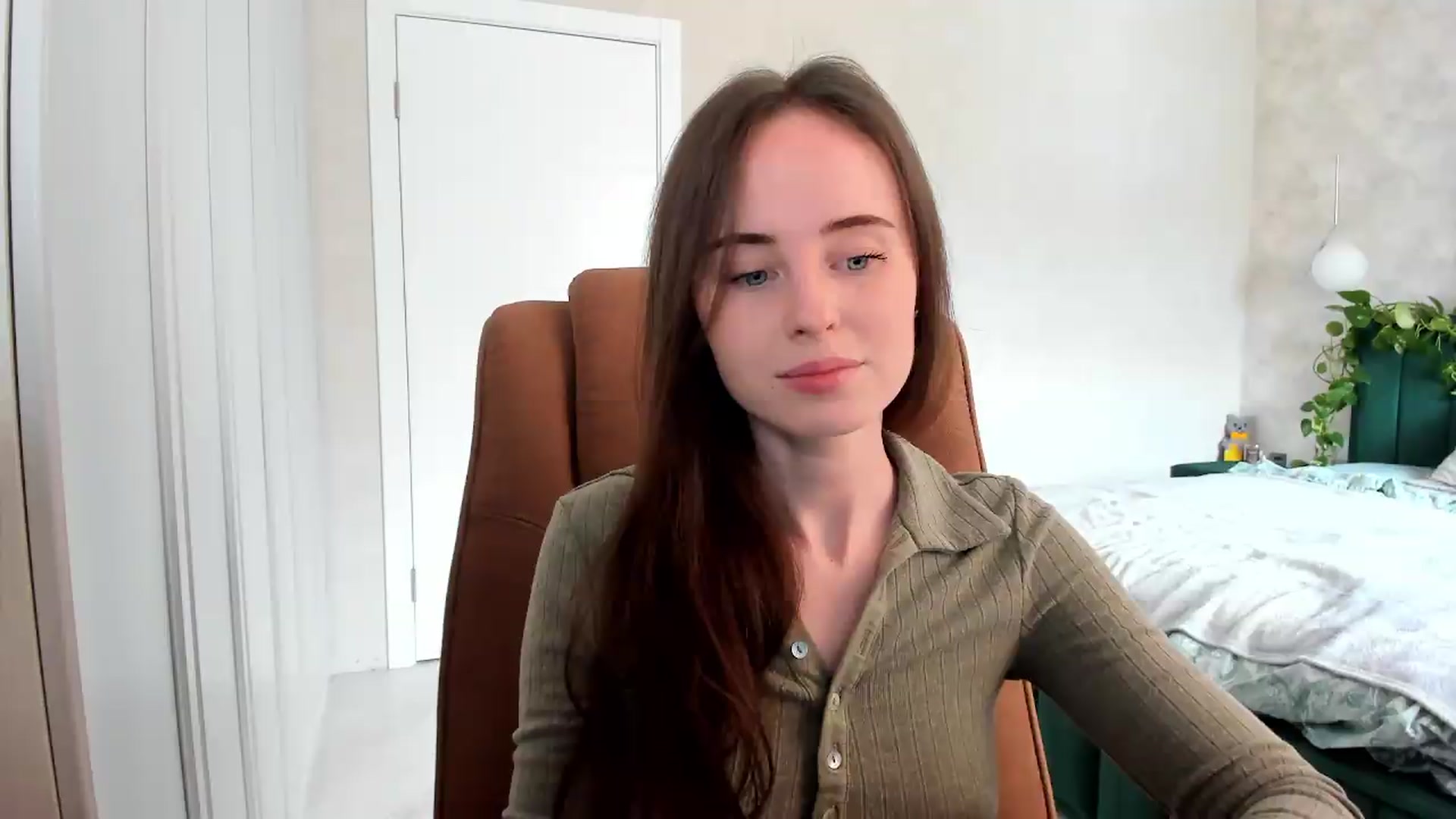 Gallery image thumbnail from userSasha's myfreecams stream on, 06/15/2026, 06:03 image 12 of 20