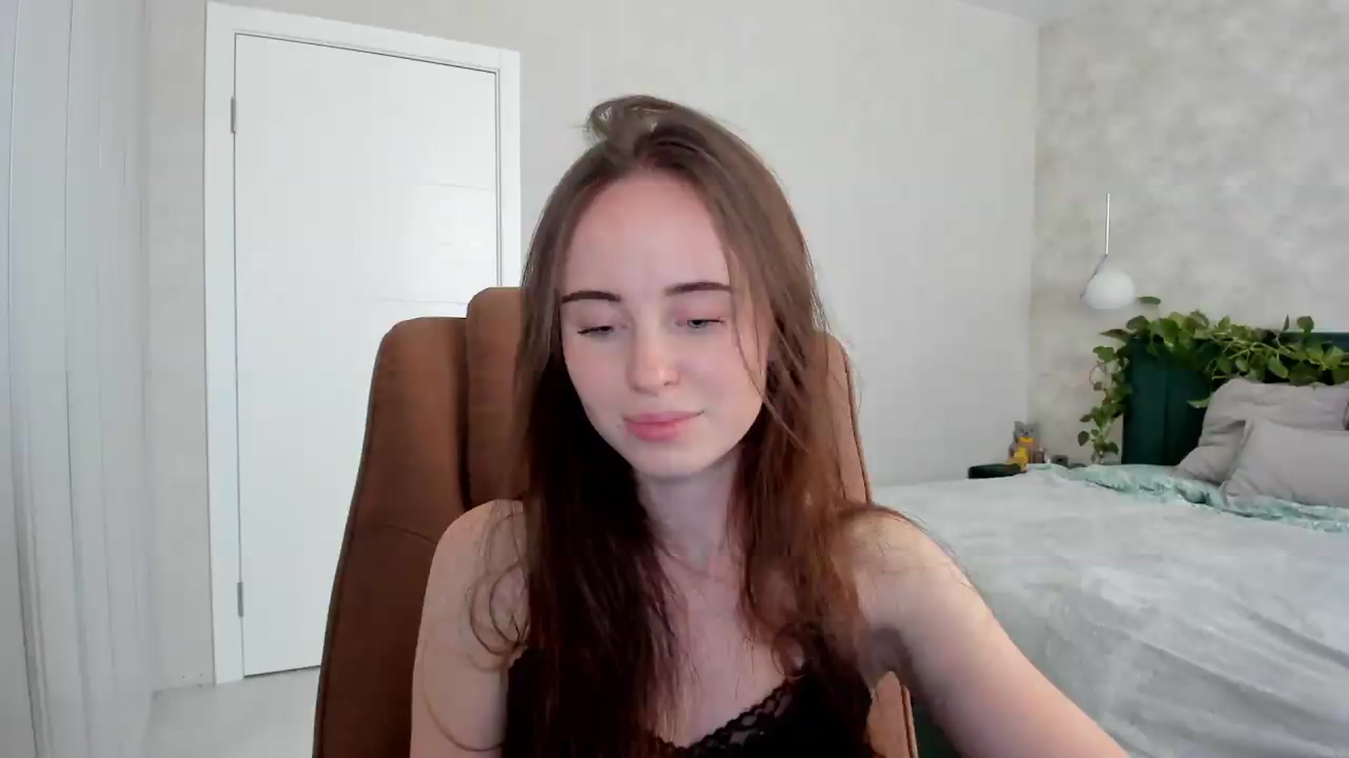 Gallery image thumbnail from userSasha's myfreecams stream on, 06/20/2026, 16:09 image 13 of 20