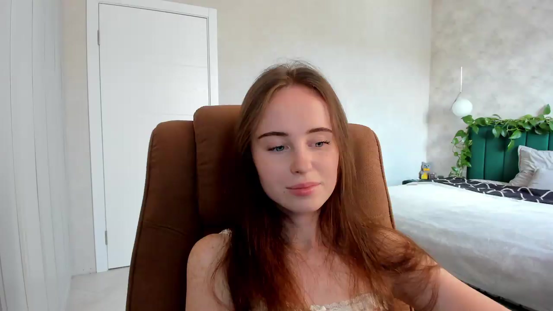 Gallery image thumbnail from userSasha's myfreecams stream on, 07/04/2026, 06:49 image 19 of 20