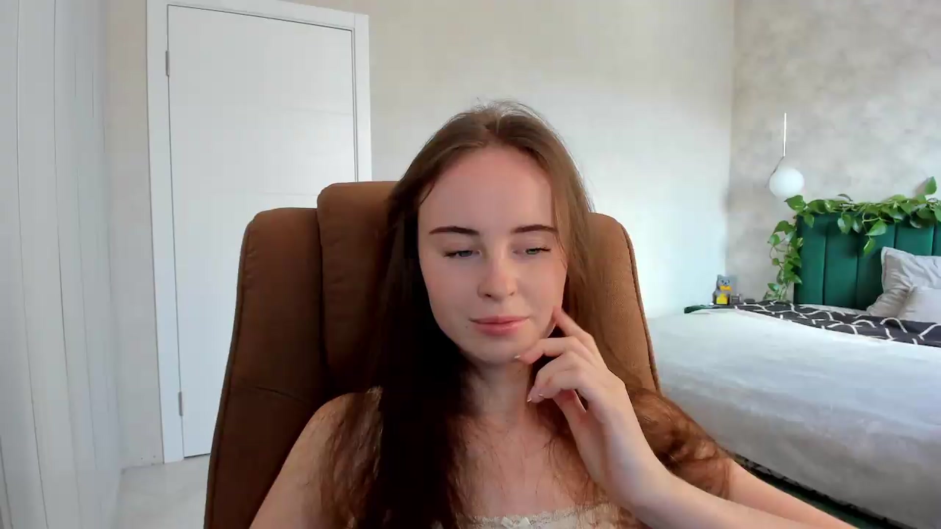 Gallery image thumbnail from userSasha's myfreecams stream on, 07/04/2026, 06:49 image 12 of 20