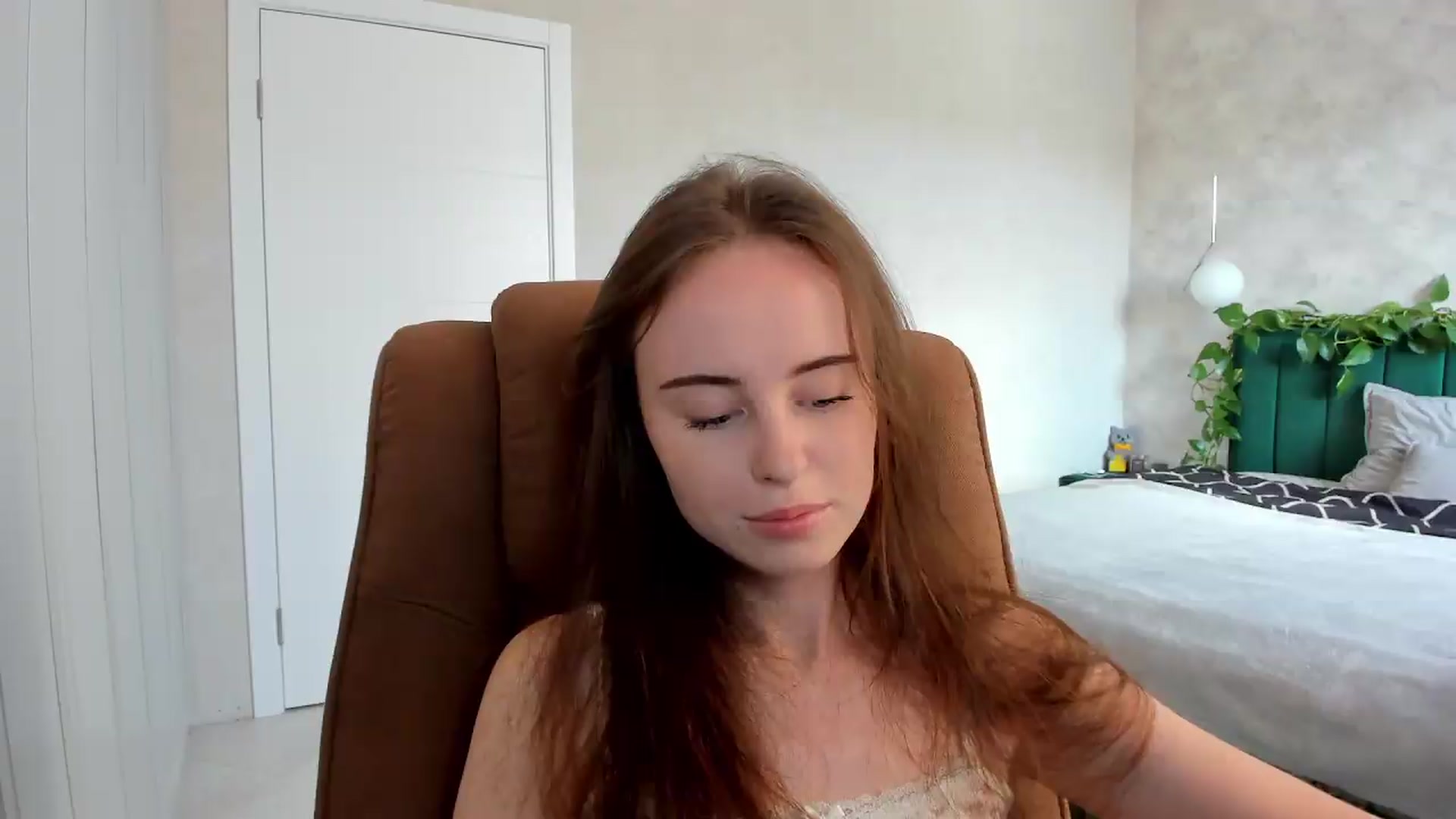 Gallery image thumbnail from userSasha's myfreecams stream on, 07/04/2026, 06:49 image 10 of 20