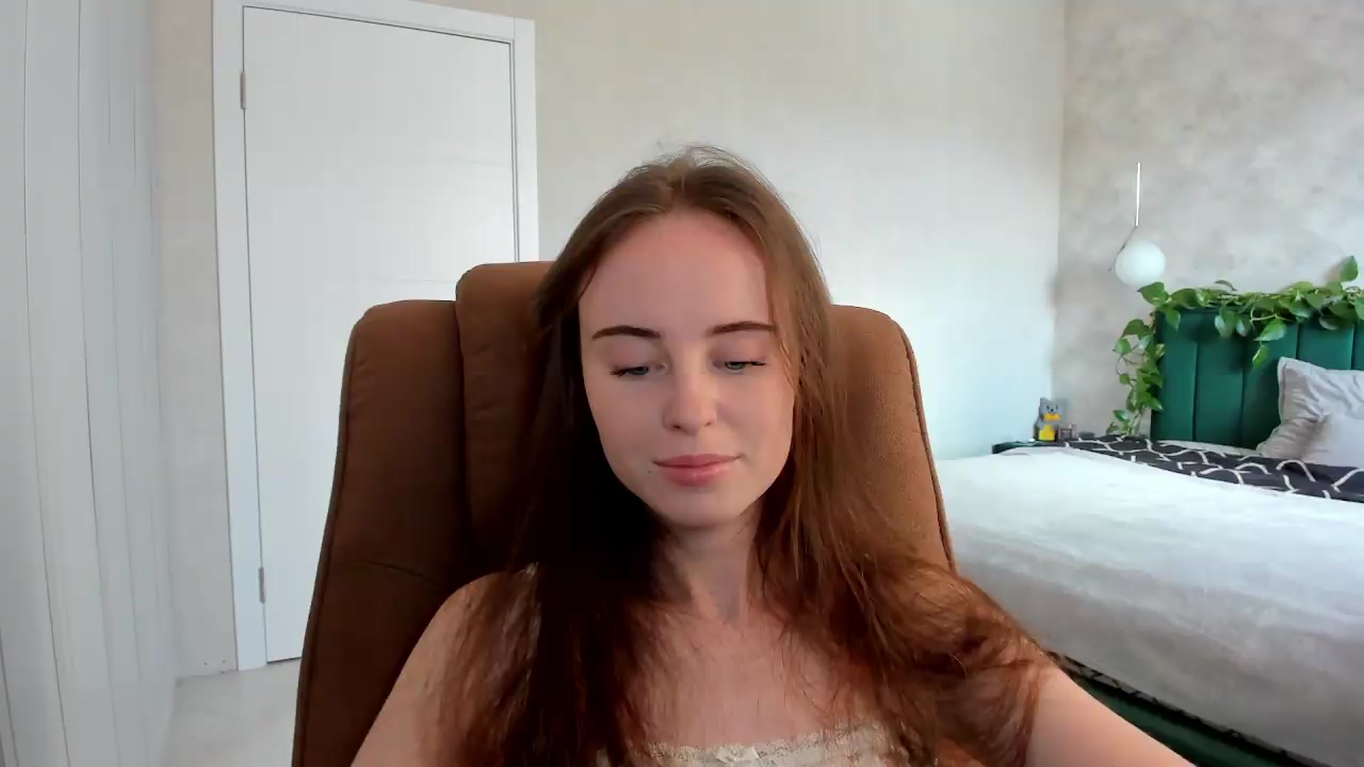 Gallery image thumbnail from userSasha's myfreecams stream on, 07/04/2026, 06:49 image 15 of 20