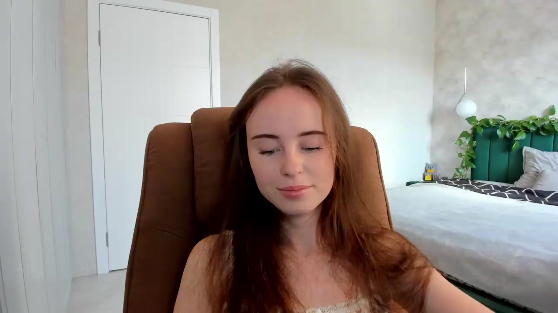 Gallery image thumbnail from userSasha's myfreecams stream on, 07/04/2026, 06:49 image 11 of 20