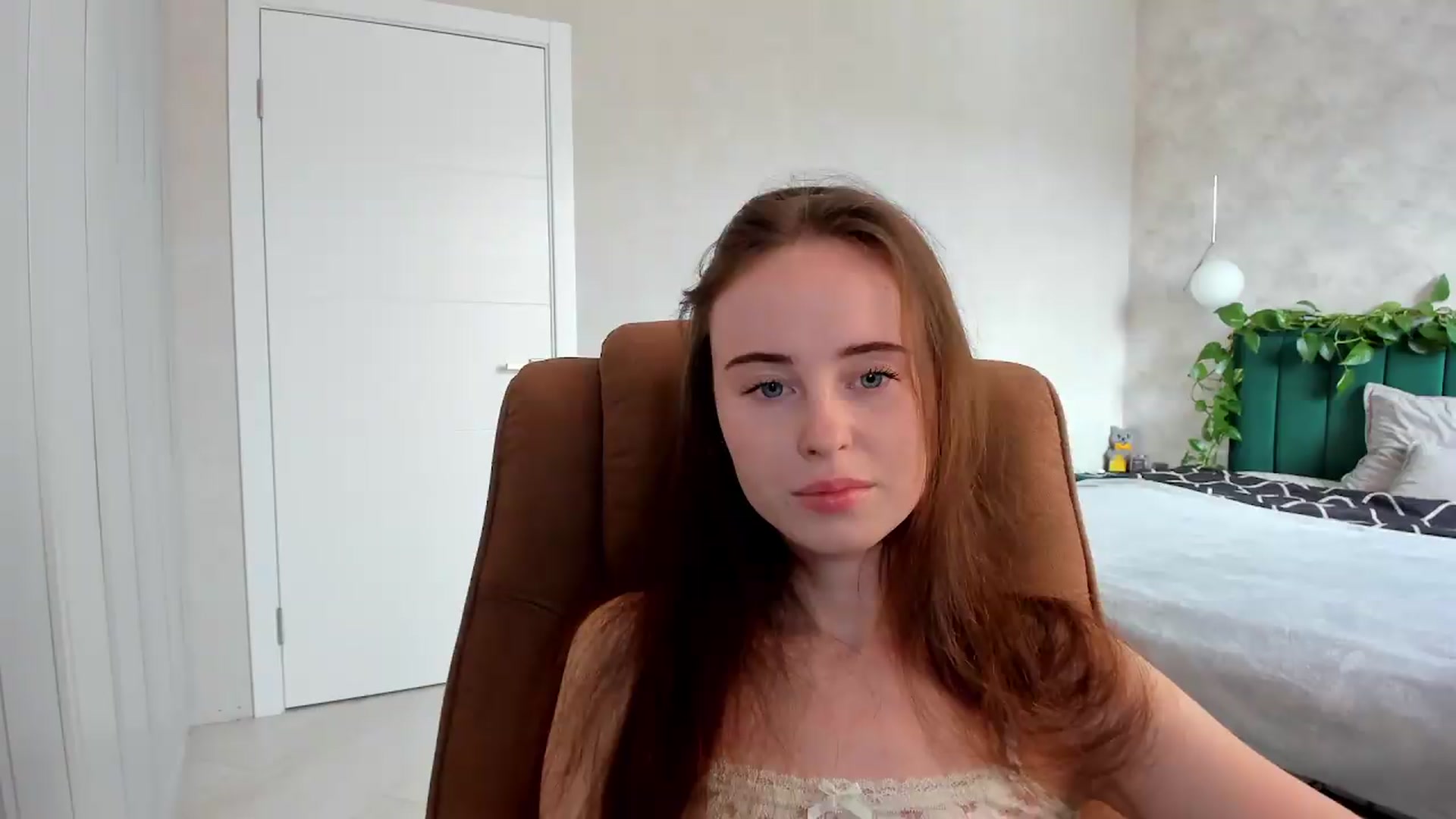Gallery image thumbnail from userSasha's myfreecams stream on, 07/04/2026, 06:49 image 2 of 20