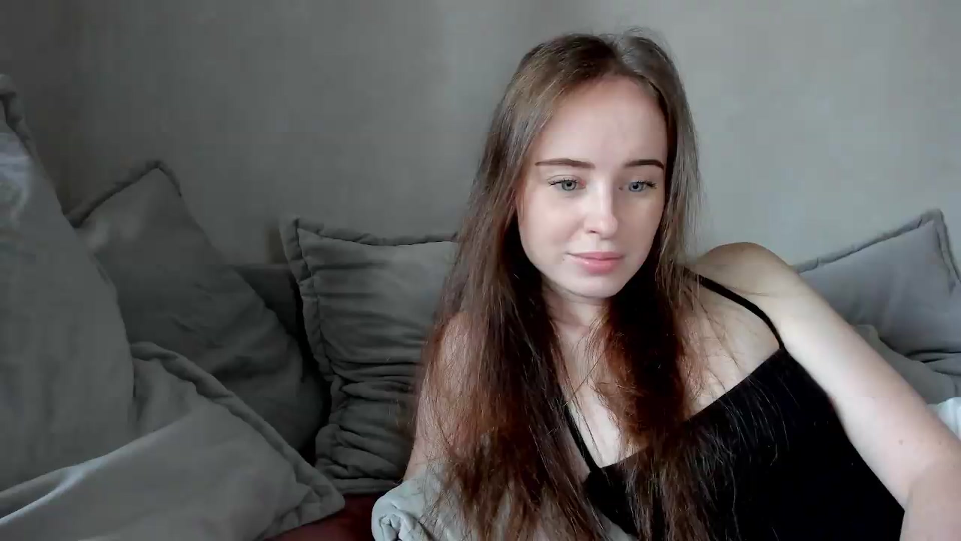 Gallery image thumbnail from userSasha's myfreecams stream on, 07/06/2026, 05:39 image 17 of 20