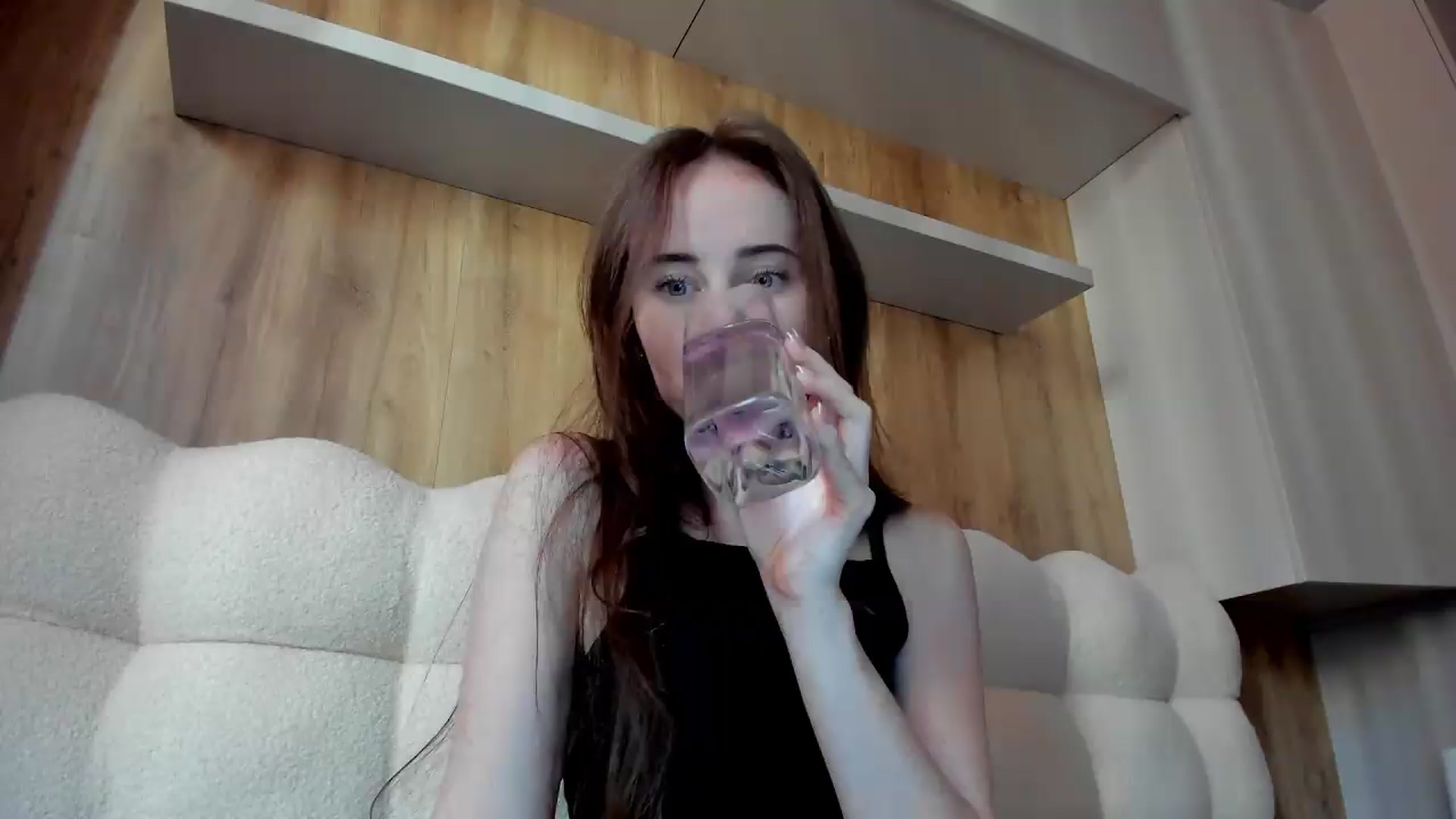Gallery image thumbnail from userSasha's myfreecams stream on, 07/11/2026, 05:46 image 1 of 20