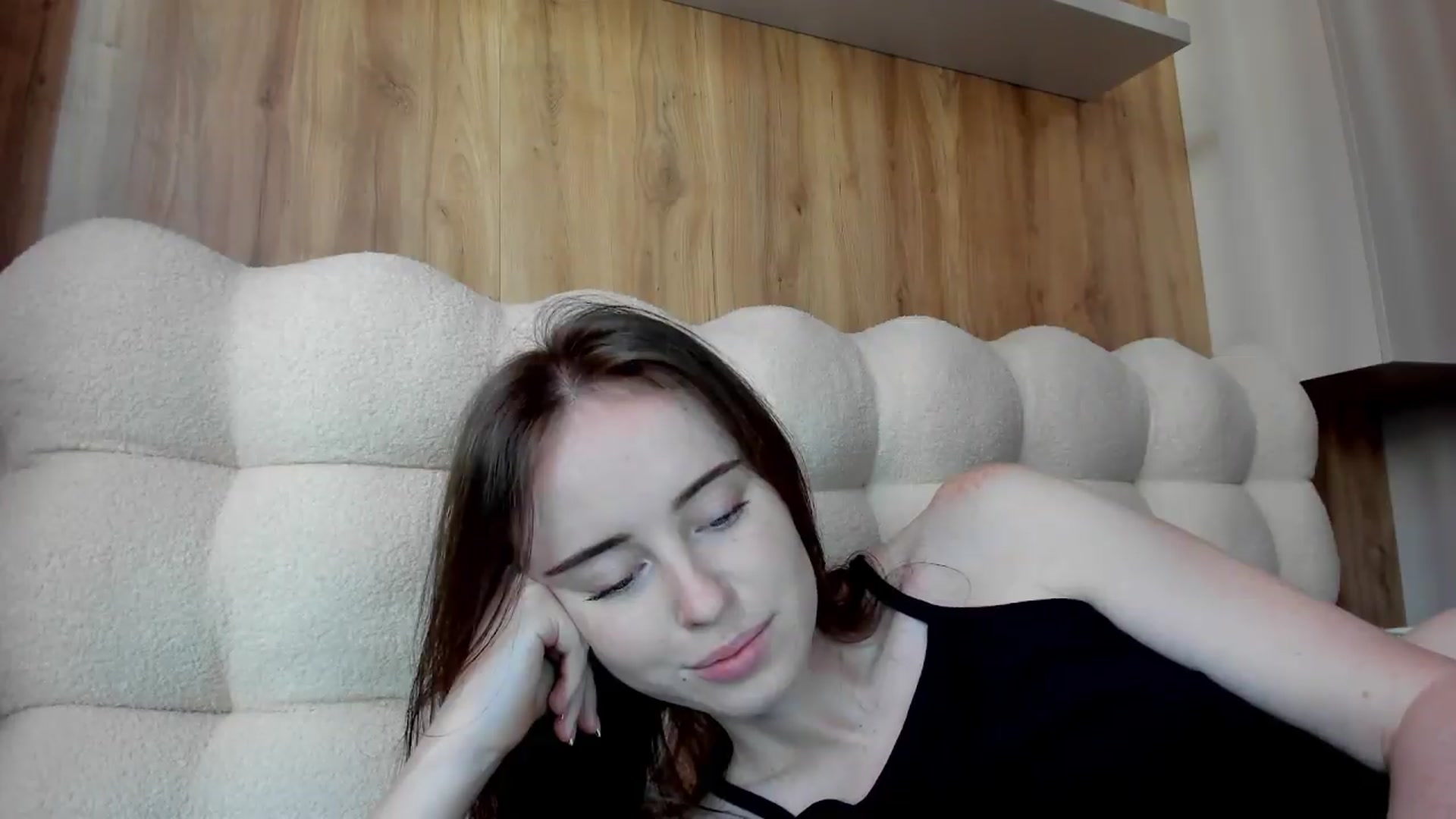Gallery image thumbnail from userSasha's myfreecams stream on, 07/11/2026, 06:59 image 9 of 20