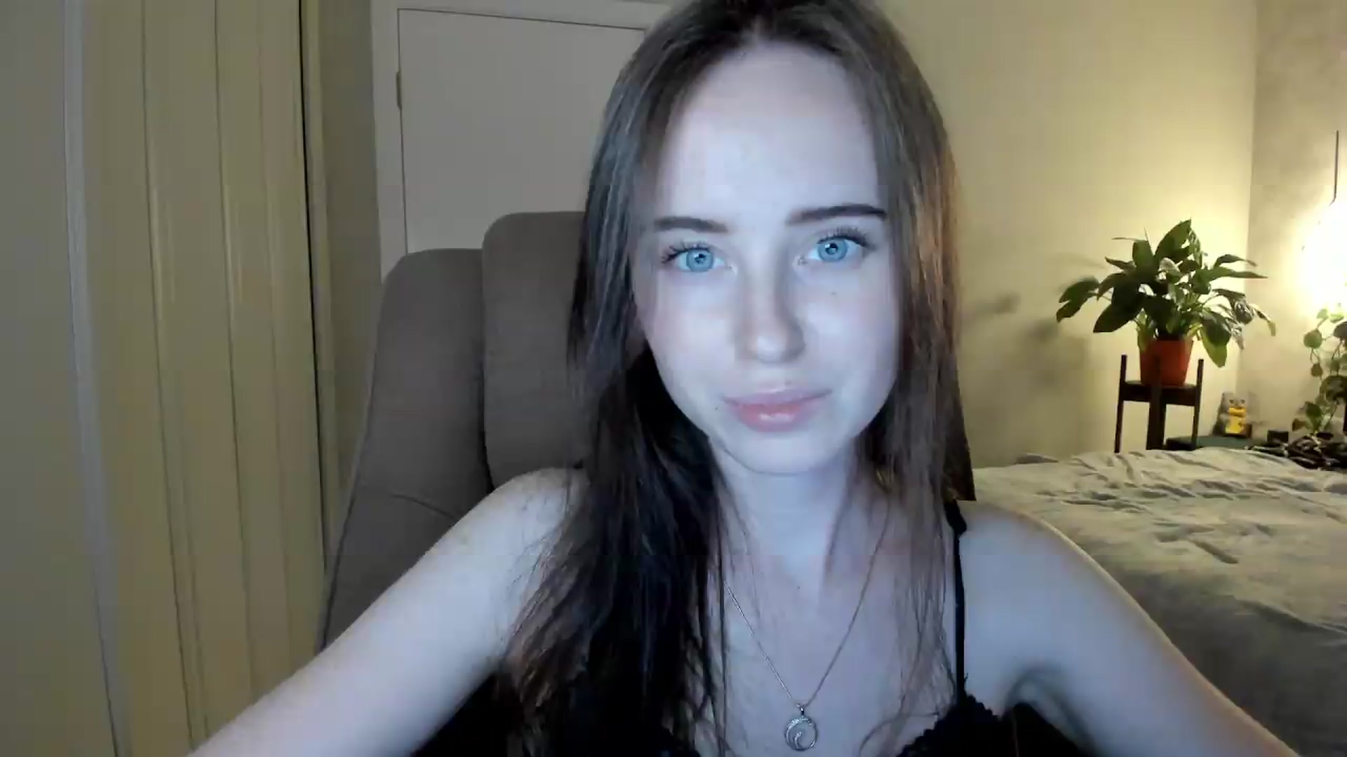 Gallery image thumbnail from userSasha's myfreecams stream on, 07/26/2026, 19:19 image 14 of 20