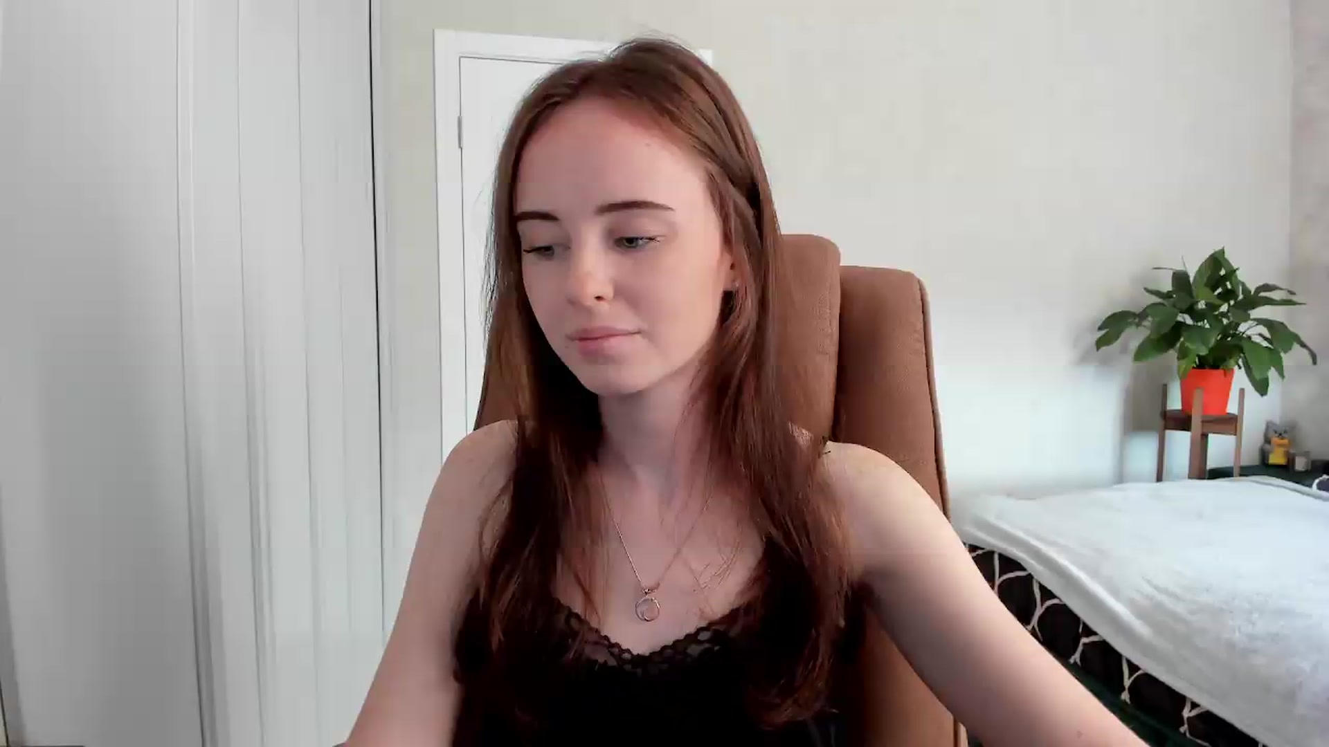 Gallery image thumbnail from userSasha's myfreecams stream on, 07/27/2026, 07:42 image 9 of 20