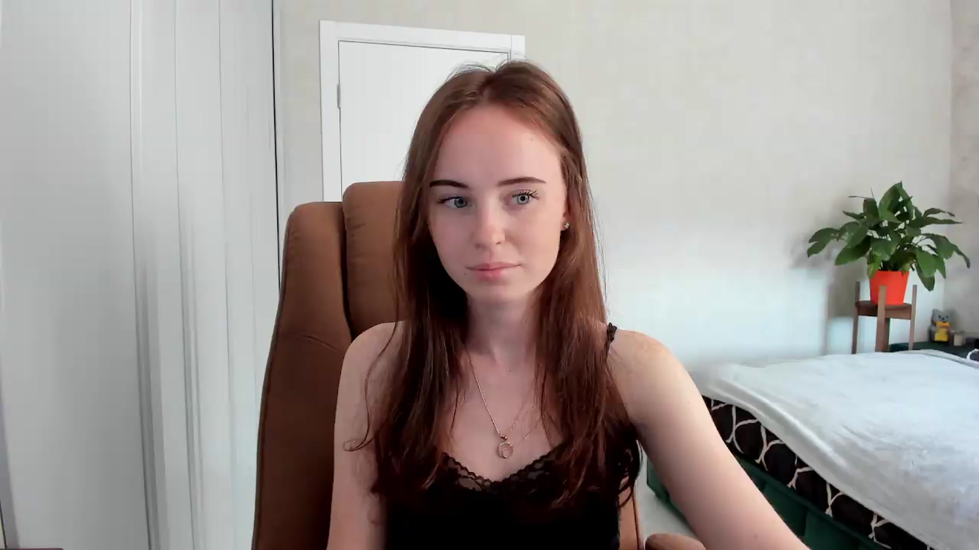 Gallery image thumbnail from userSasha's myfreecams stream on, 07/27/2026, 07:42 image 2 of 20