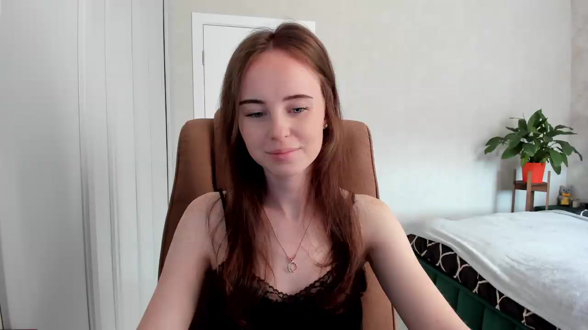 Gallery image thumbnail from userSasha's myfreecams stream on, 07/27/2026, 07:42 image 12 of 20