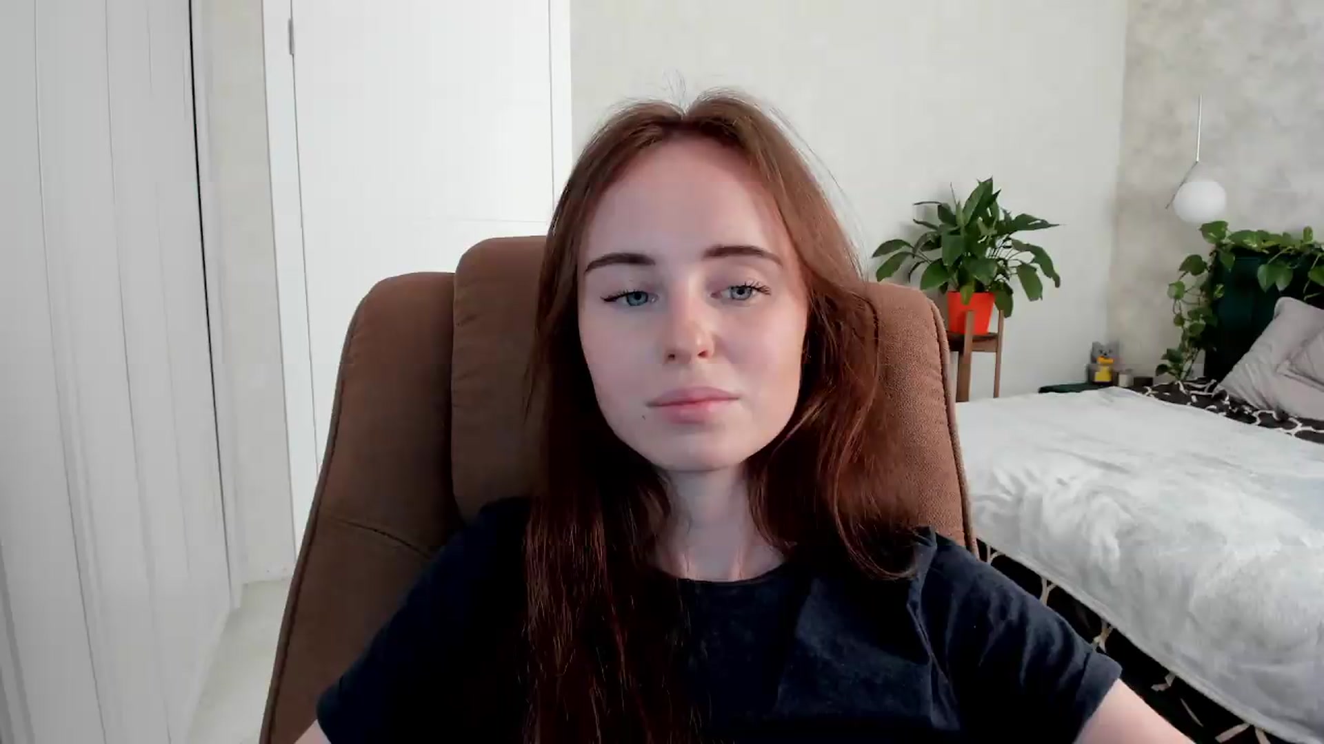 Gallery image thumbnail from userSasha's myfreecams stream on, 08/01/2026, 08:15 image 14 of 20