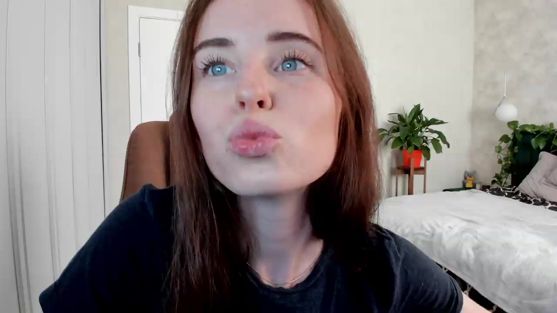 Gallery image thumbnail from userSasha's myfreecams stream on, 08/01/2026, 08:15 image 10 of 20
