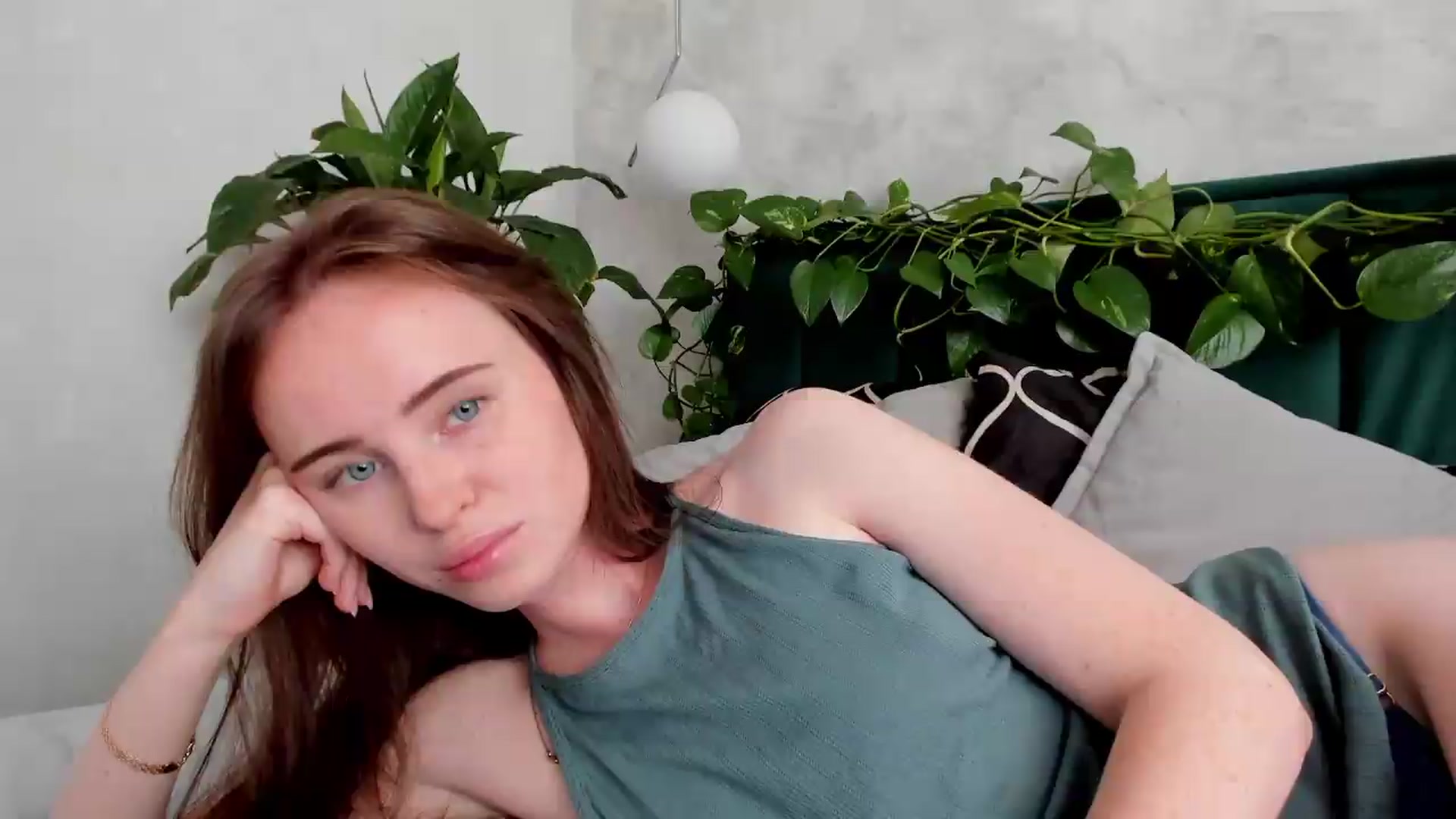 Gallery image thumbnail from userSasha's myfreecams stream on, 08/02/2026, 08:08 image 3 of 20