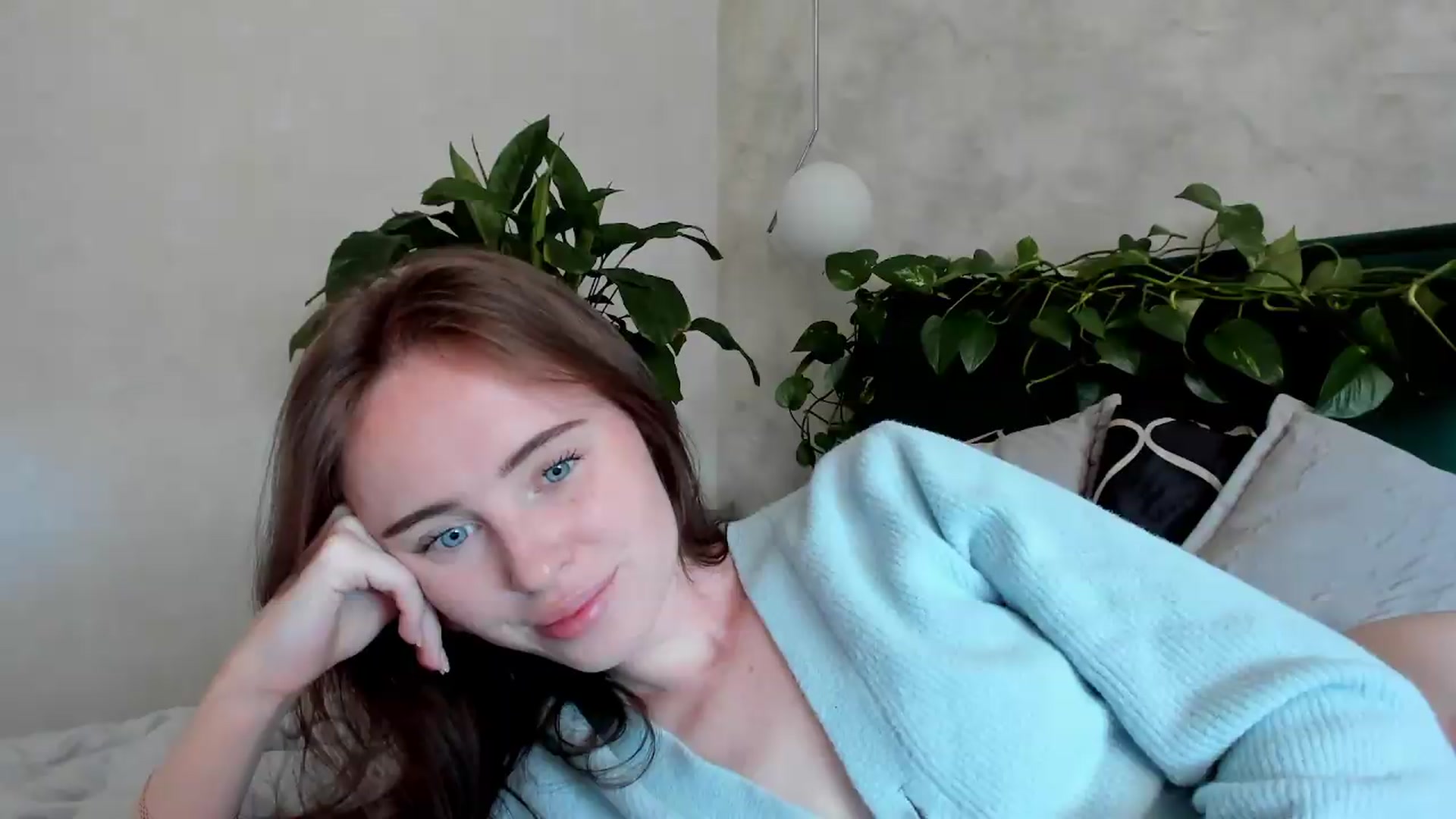Gallery image thumbnail from userSasha's myfreecams stream on, 08/03/2026, 06:20 image 11 of 20