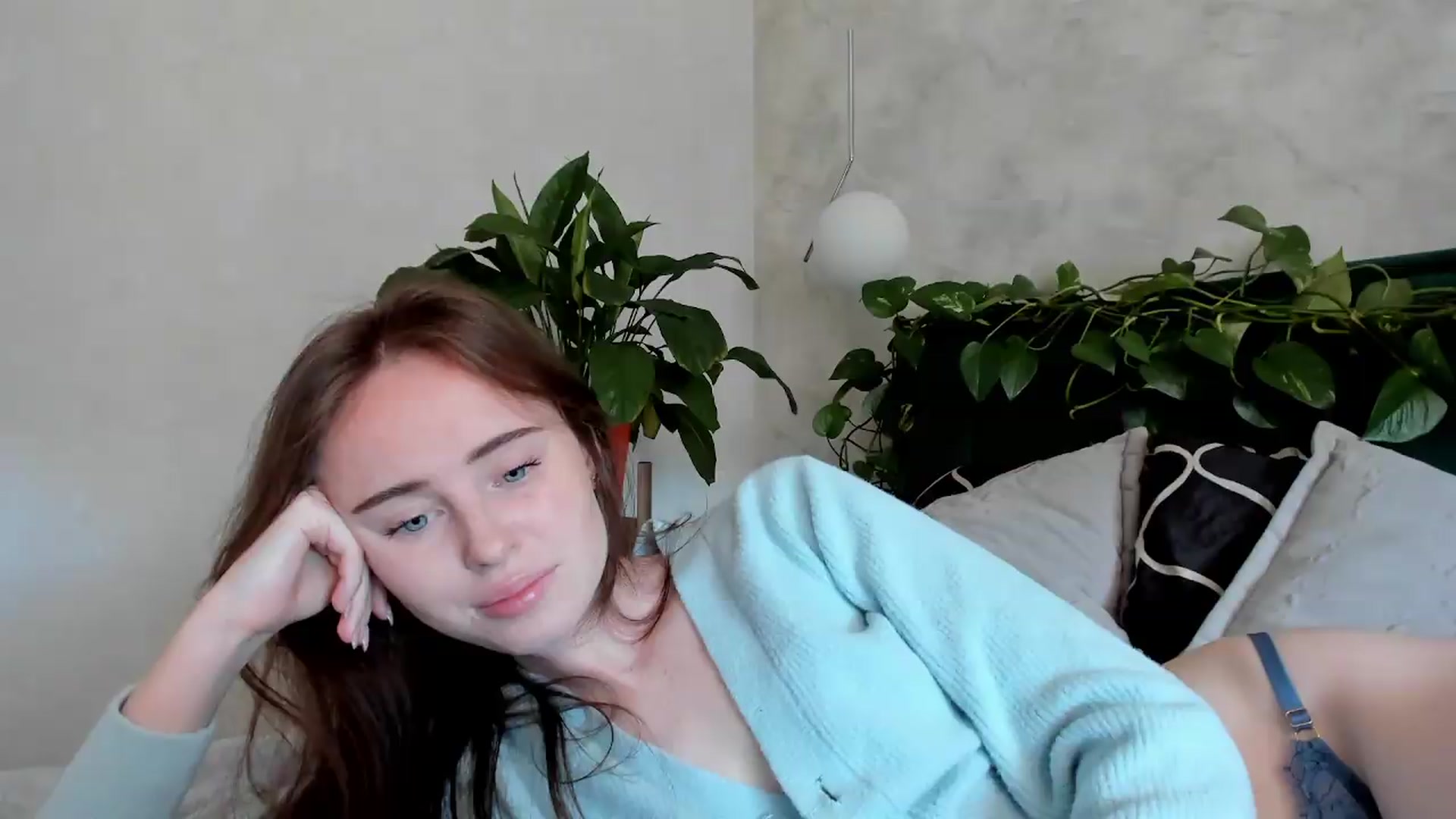 Gallery image thumbnail from userSasha's myfreecams stream on, 08/03/2026, 06:20 image 19 of 20