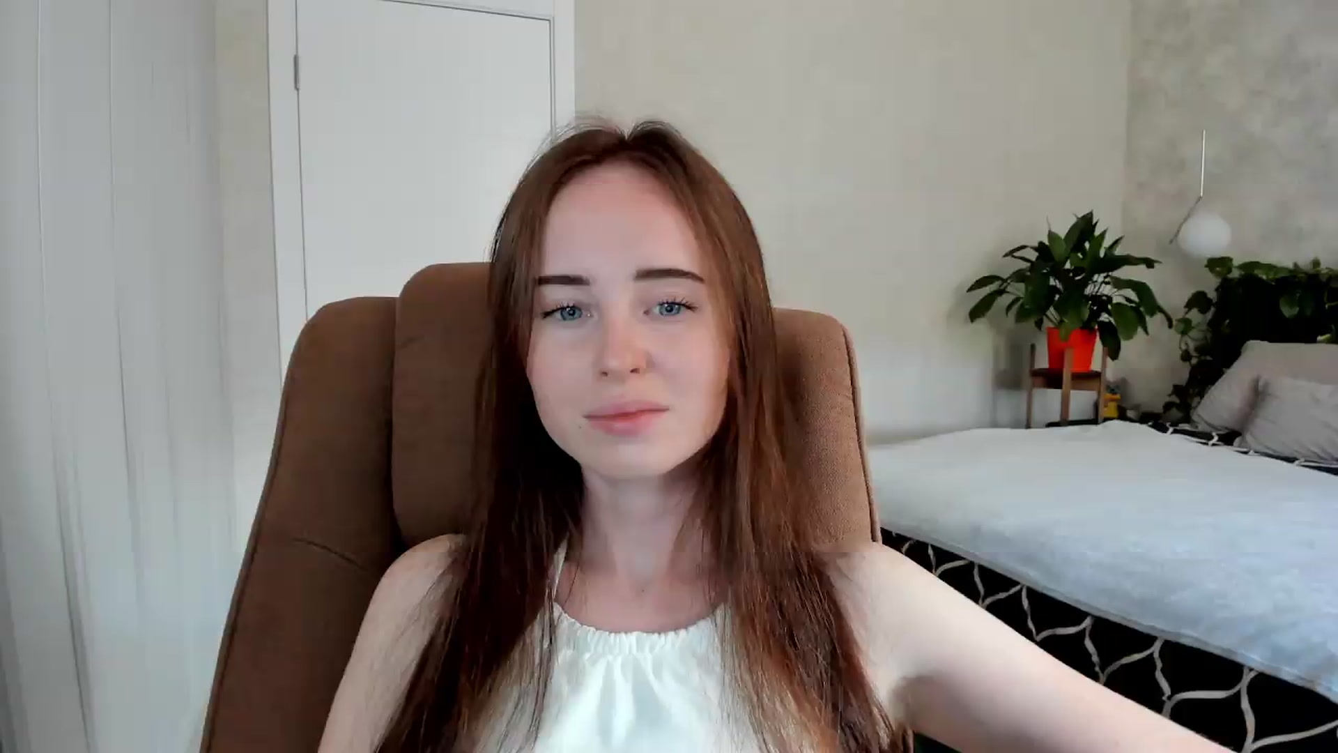Gallery image thumbnail from userSasha's myfreecams stream on, 08/06/2026, 15:06 image 12 of 20