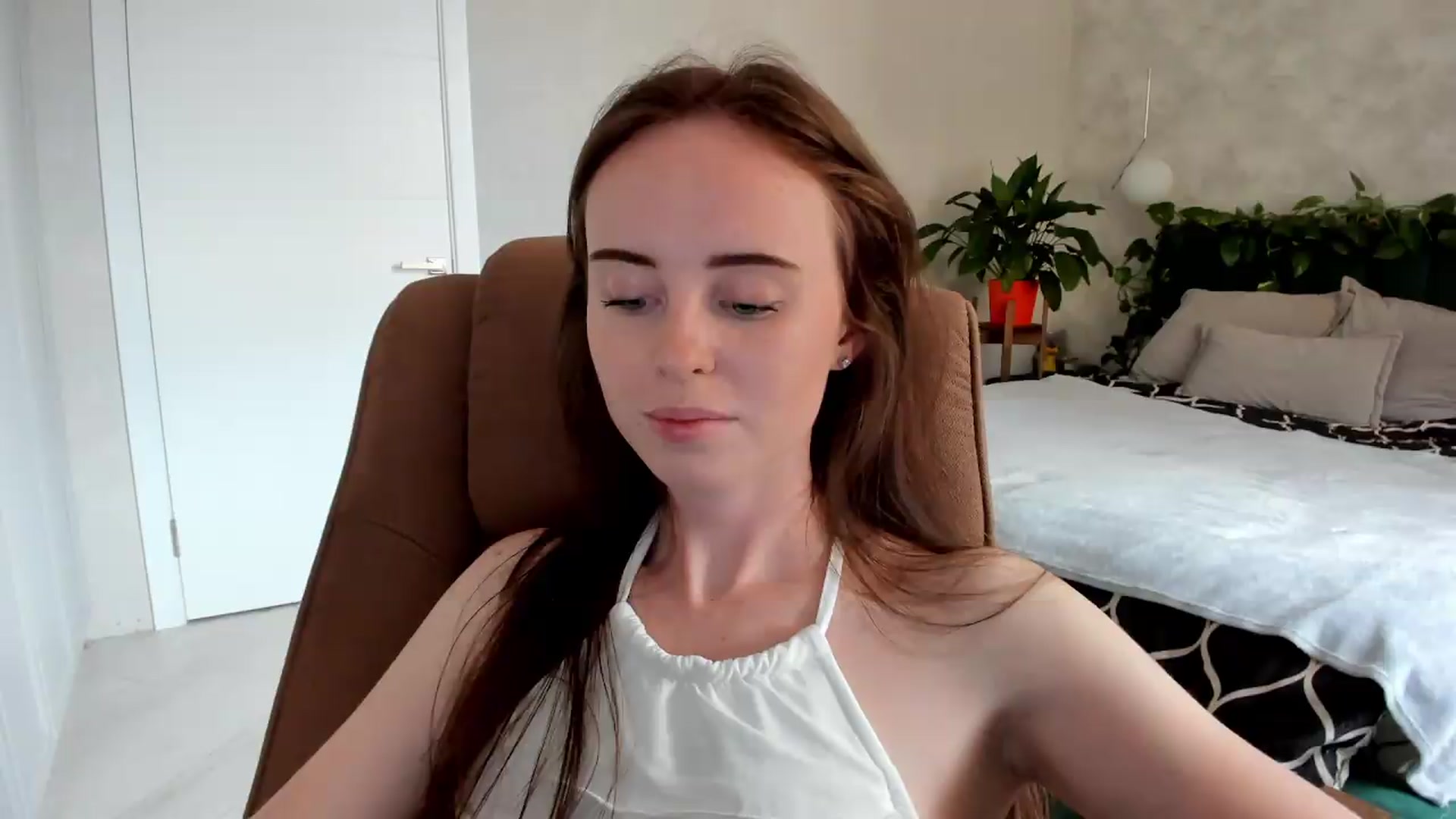 Gallery image thumbnail from userSasha's myfreecams stream on, 08/06/2026, 16:23 image 19 of 20