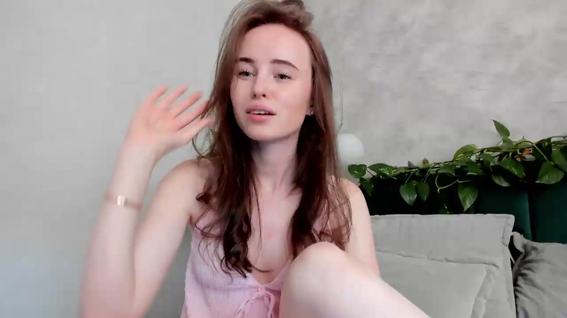 Gallery image thumbnail from userSasha's myfreecams stream on, 08/07/2026, 13:53 image 8 of 20