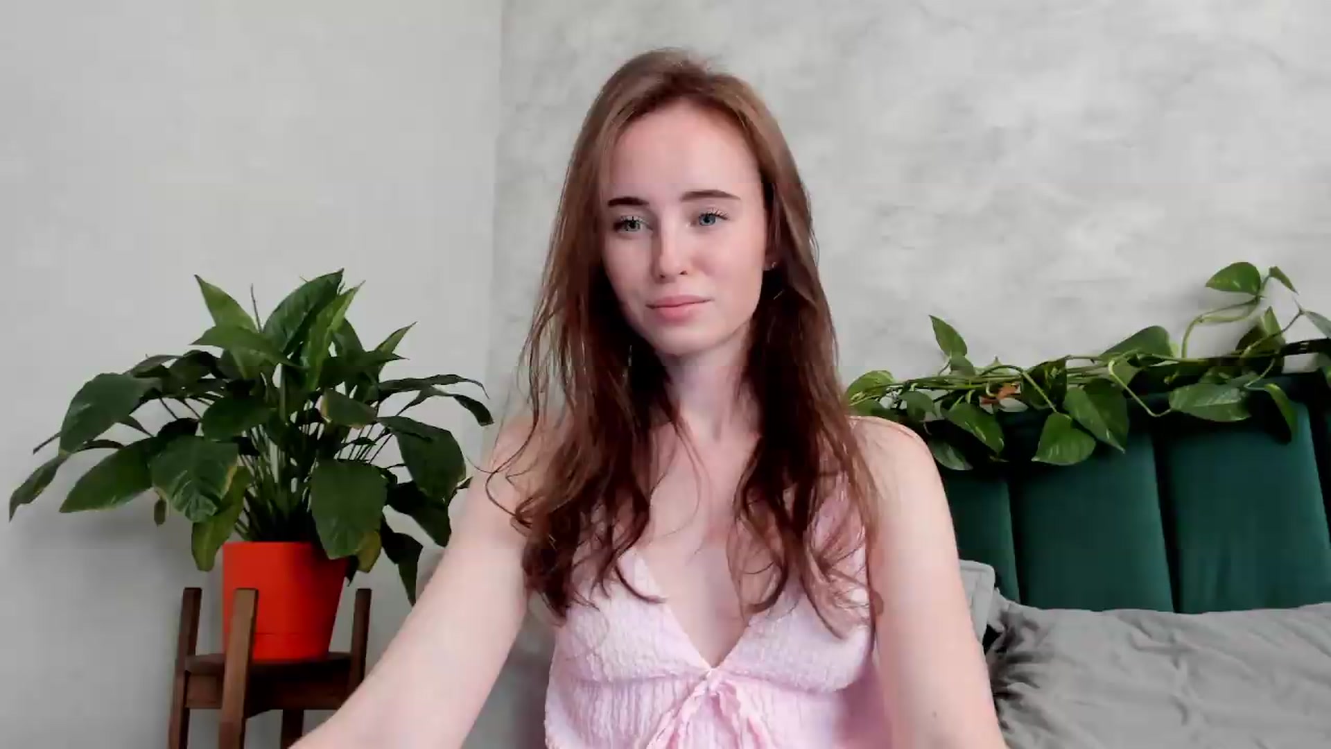 Gallery image thumbnail from userSasha's myfreecams stream on, 08/07/2026, 13:53 image 5 of 20
