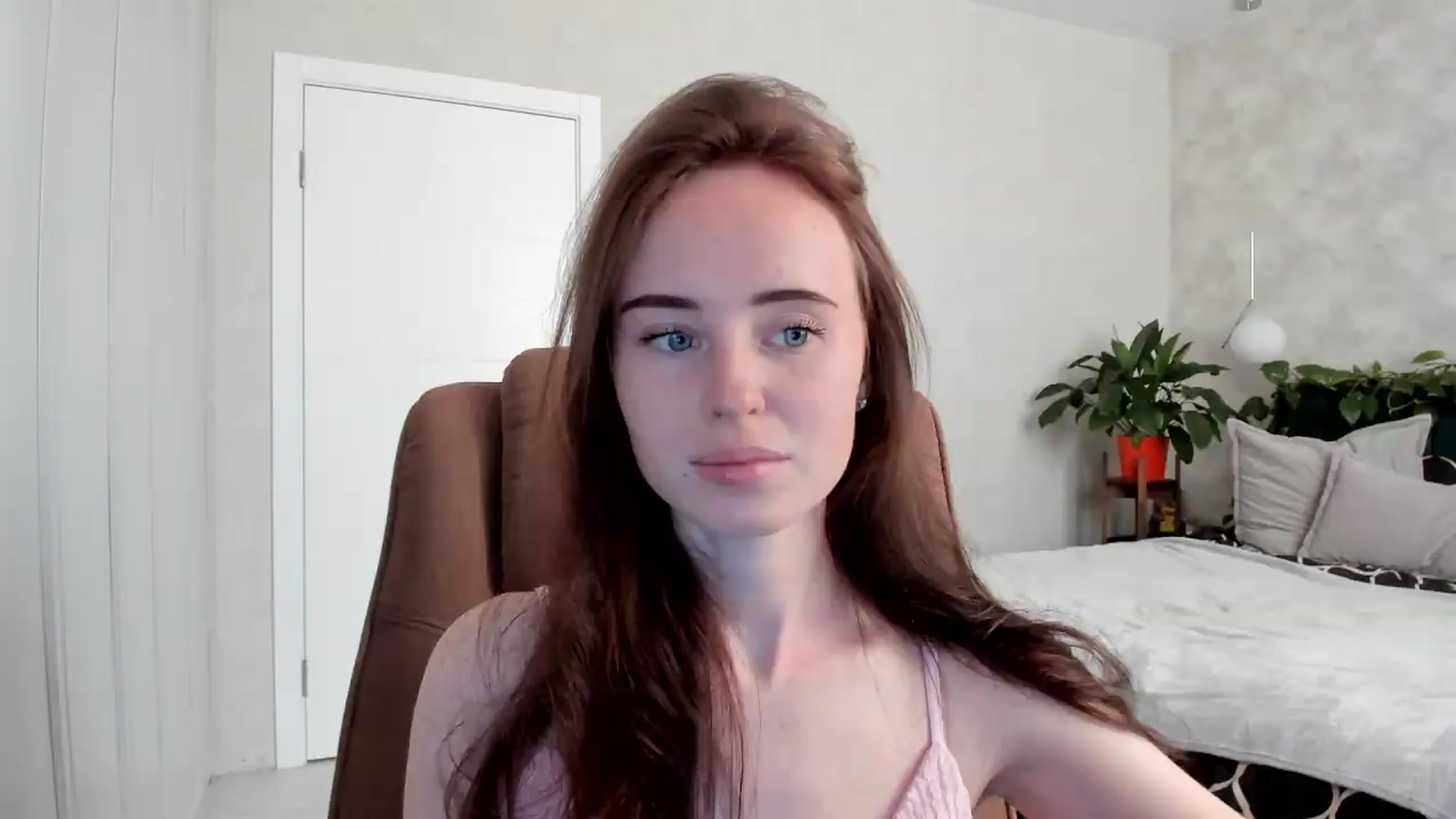 Gallery image thumbnail from userSasha's myfreecams stream on, 08/08/2026, 05:11 image 8 of 20