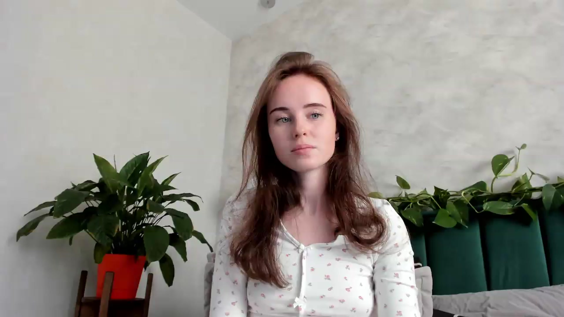 Gallery image thumbnail from userSasha's myfreecams stream on, 08/09/2026, 07:33 image 13 of 20