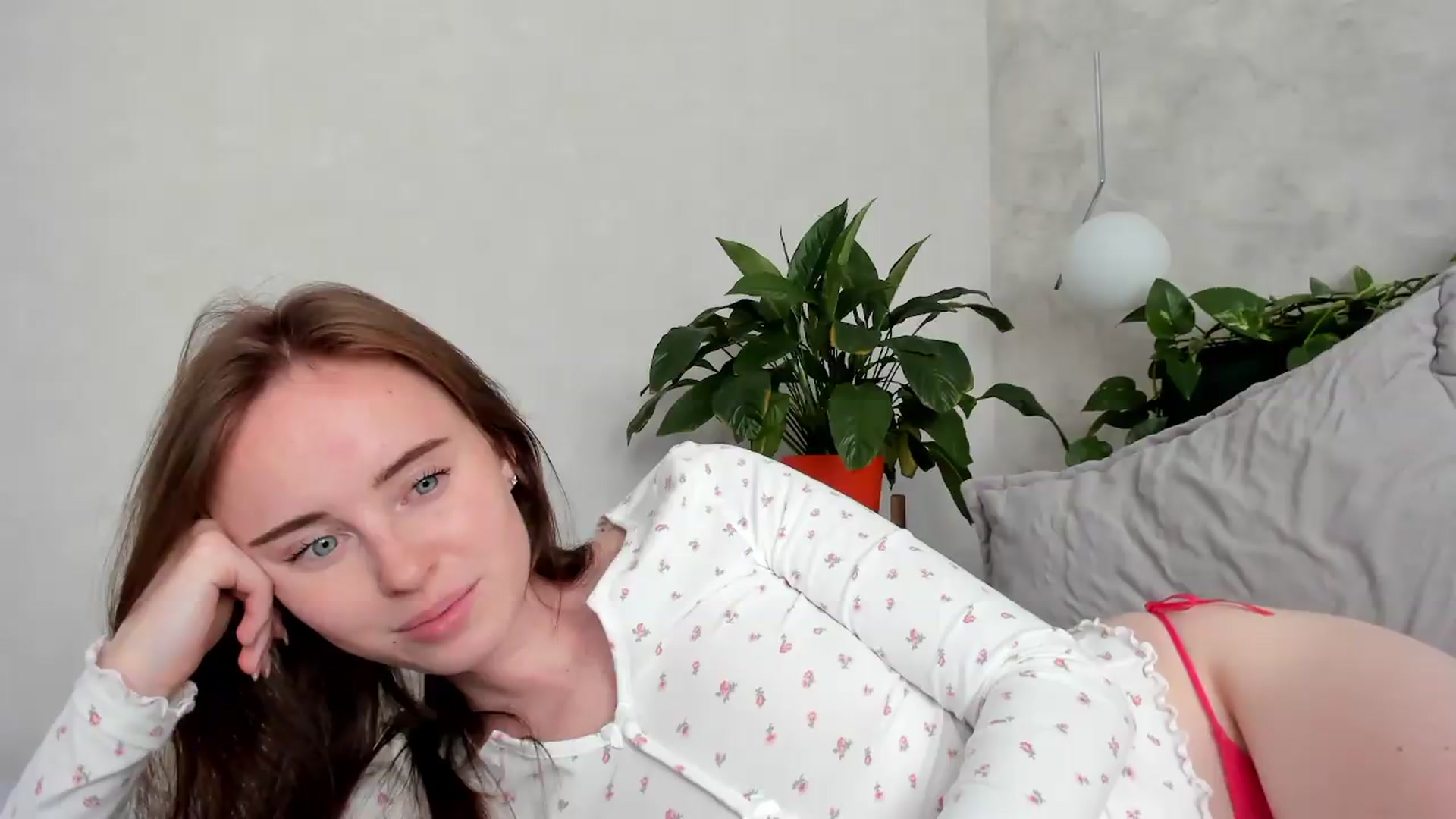 Gallery image thumbnail from userSasha's myfreecams stream on, 08/09/2026, 08:42 image 4 of 20