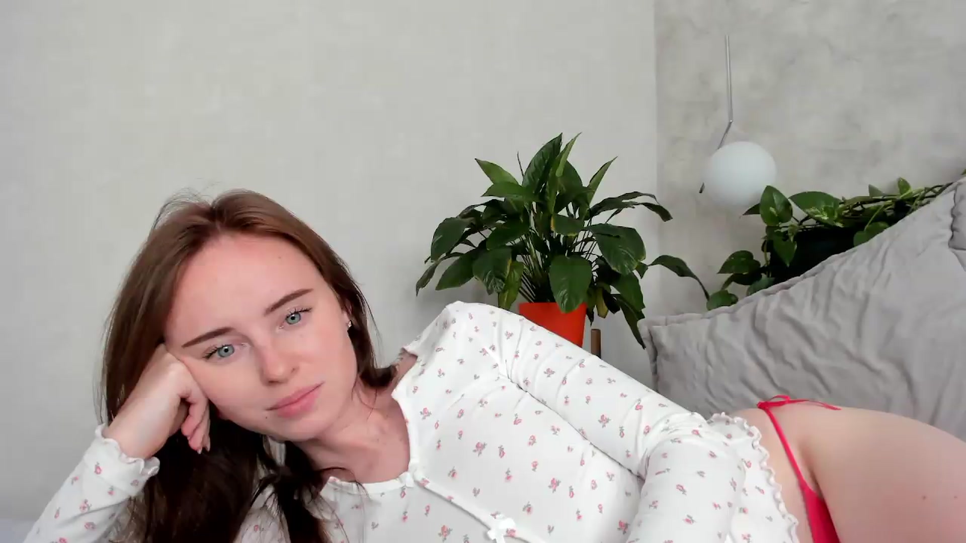 Gallery image thumbnail from userSasha's myfreecams stream on, 08/09/2026, 08:42 image 7 of 20