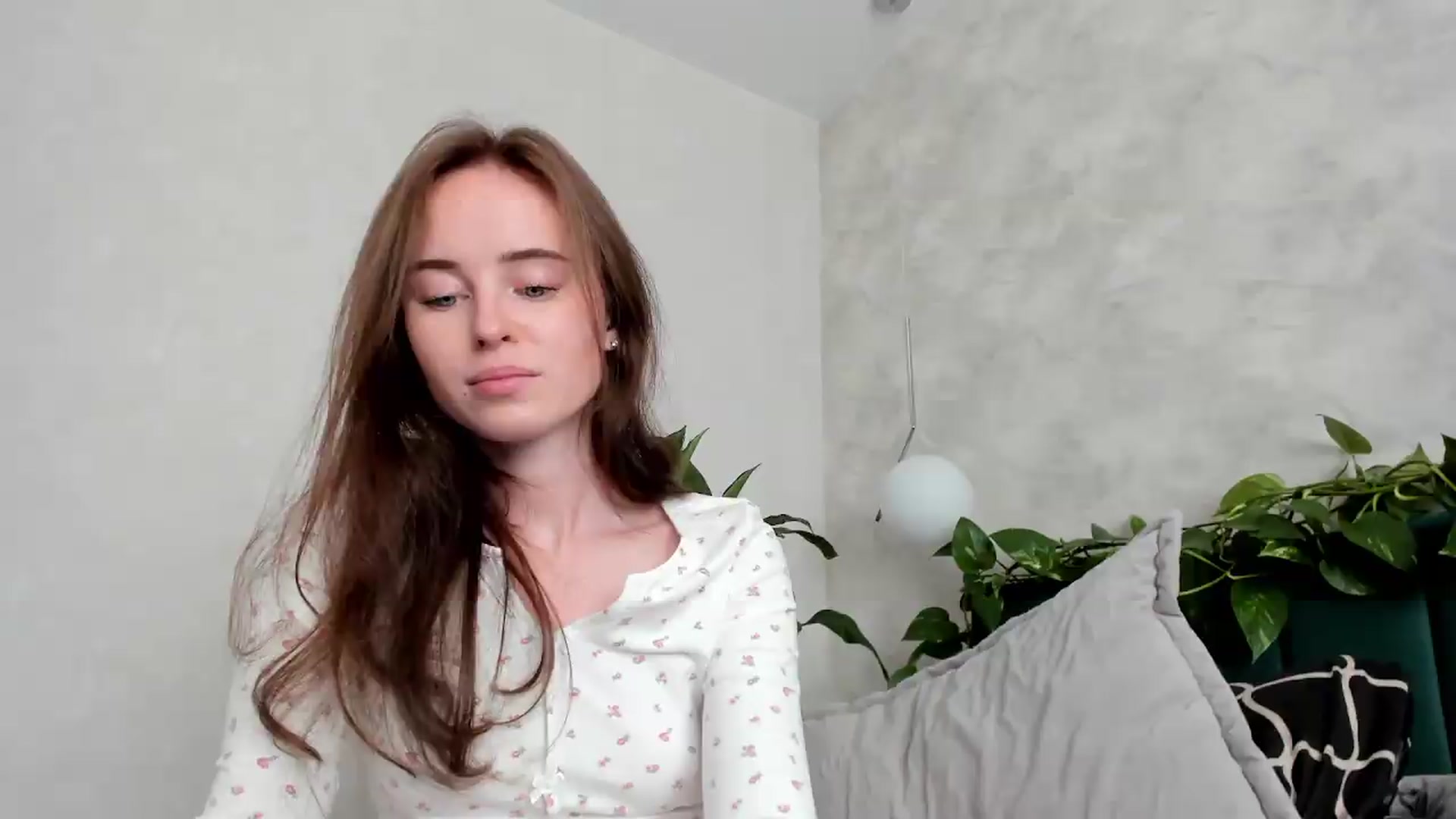 Gallery image thumbnail from userSasha's myfreecams stream on, 08/09/2026, 09:04 image 15 of 20