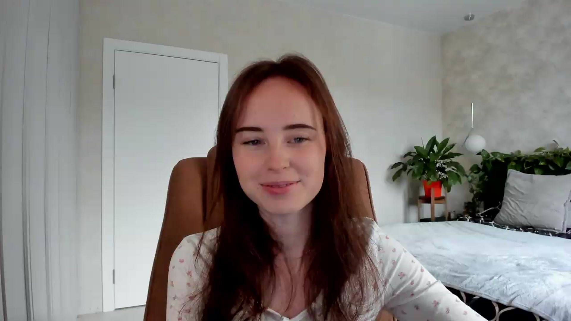 Gallery image thumbnail from userSasha's myfreecams stream on, 08/17/2026, 05:20 image 6 of 20