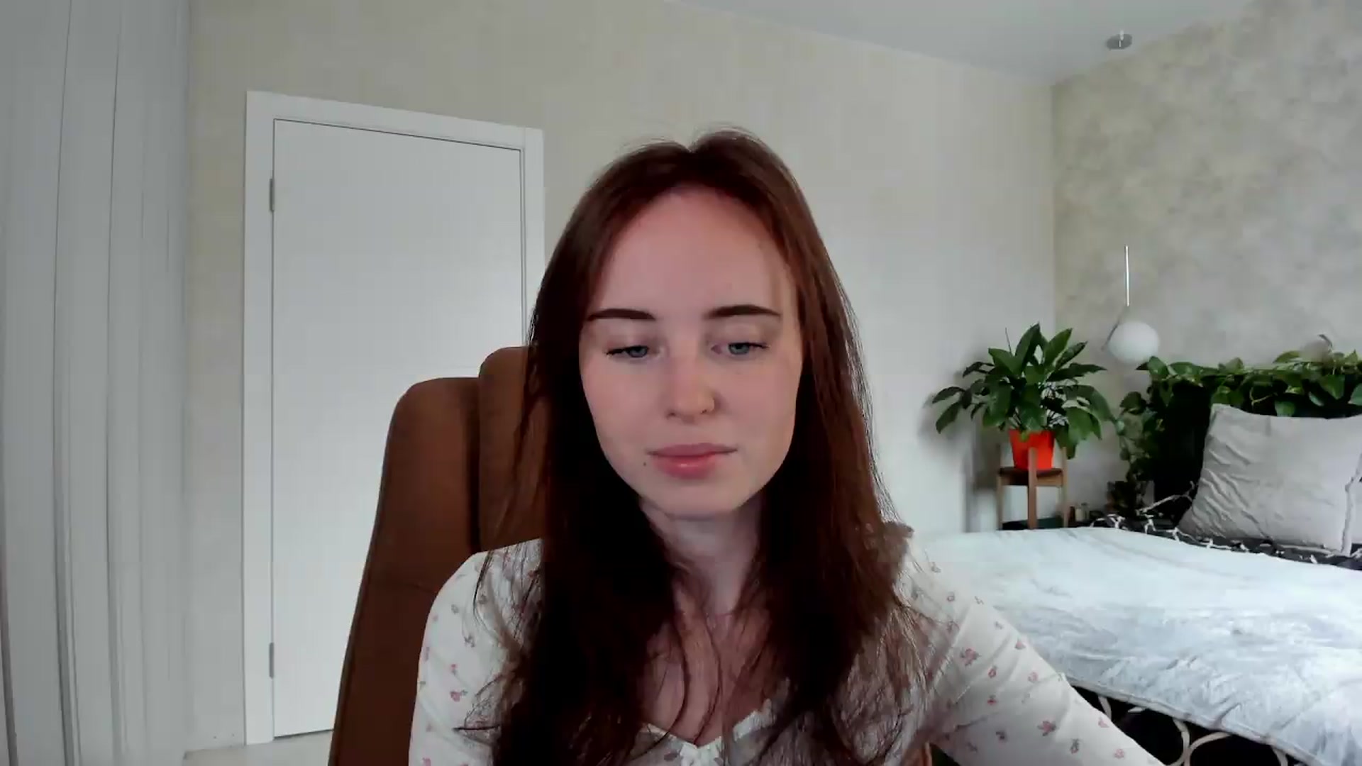 Gallery image thumbnail from userSasha's myfreecams stream on, 08/17/2026, 05:20 image 11 of 20