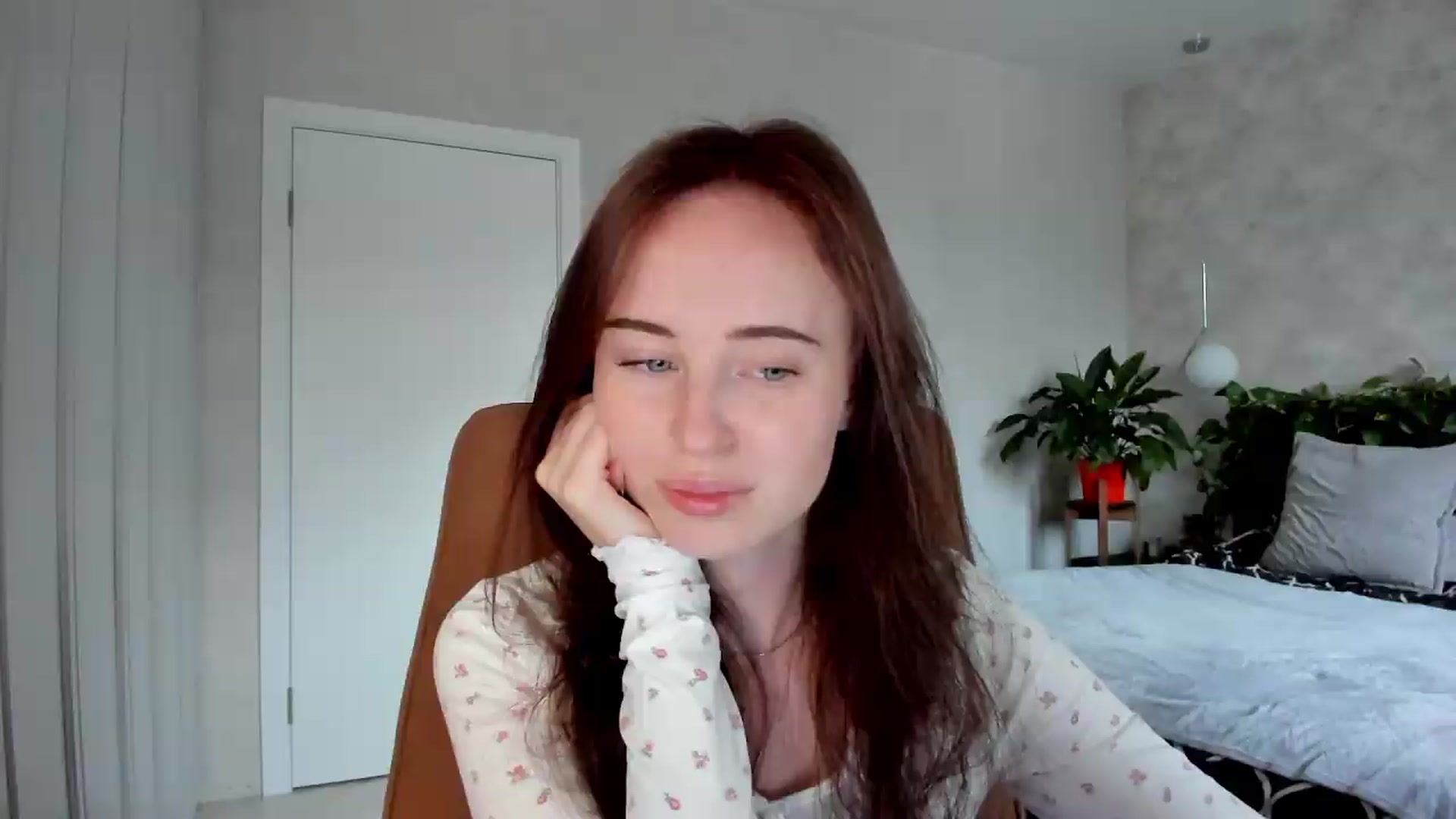 Gallery image thumbnail from userSasha's myfreecams stream on, 08/17/2026, 05:20 image 2 of 20