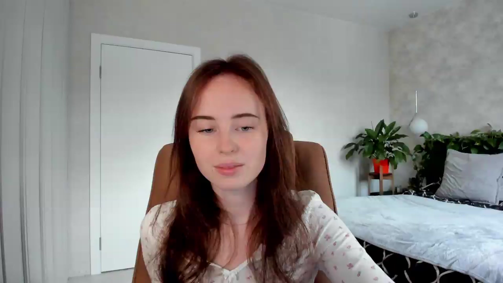 Gallery image thumbnail from userSasha's myfreecams stream on, 08/17/2026, 05:20 image 4 of 20
