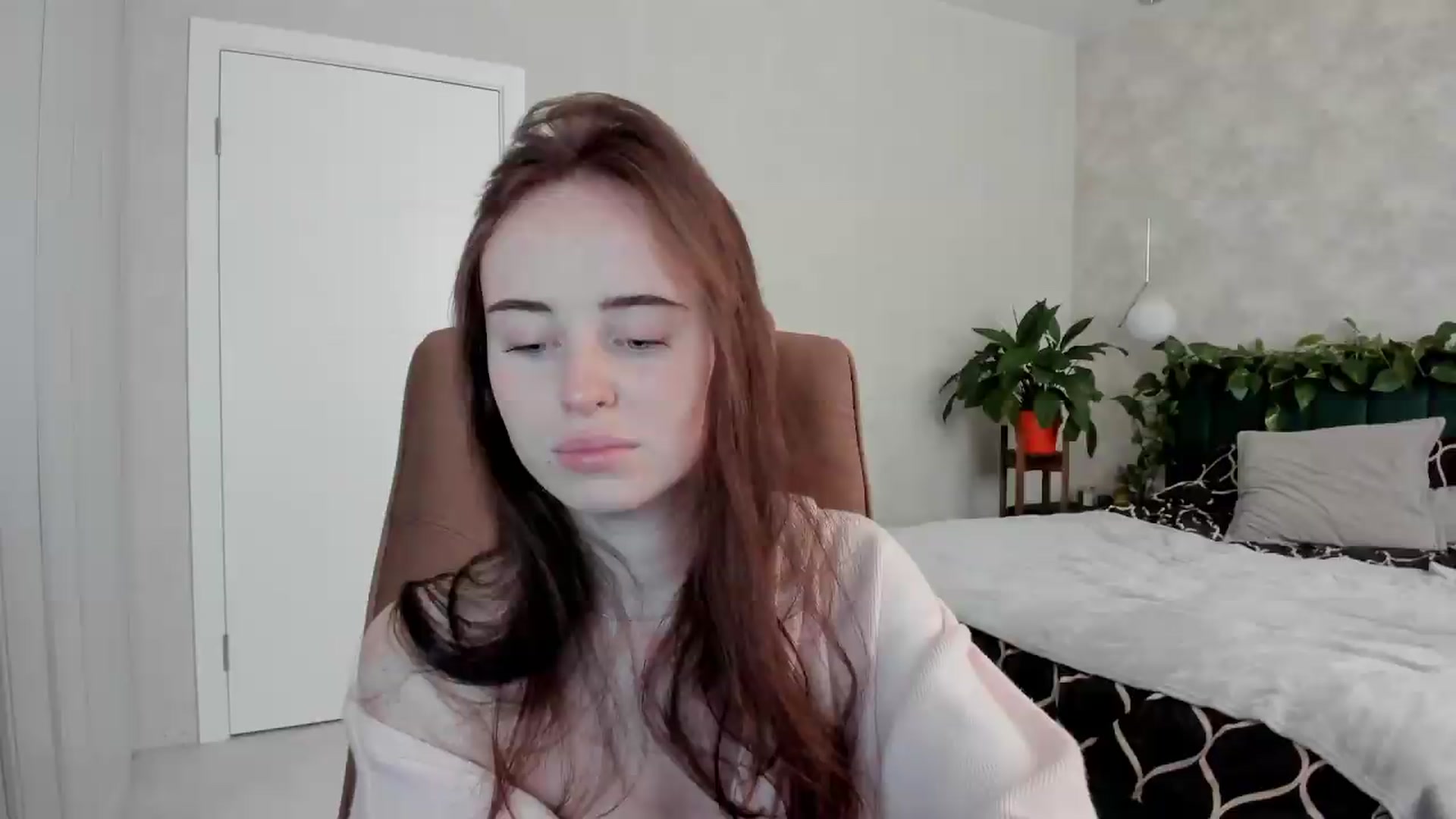 Gallery image thumbnail from userSasha's myfreecams stream on, 08/22/2026, 04:53 image 1 of 20