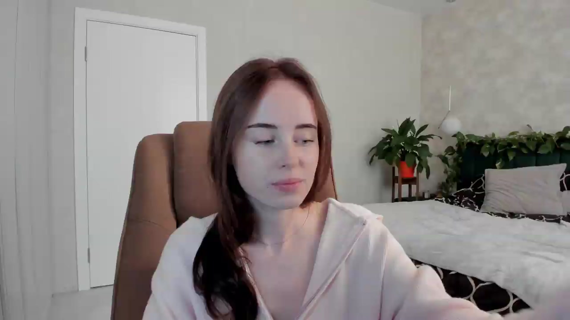 Gallery image thumbnail from userSasha's myfreecams stream on, 08/22/2026, 04:53 image 13 of 20