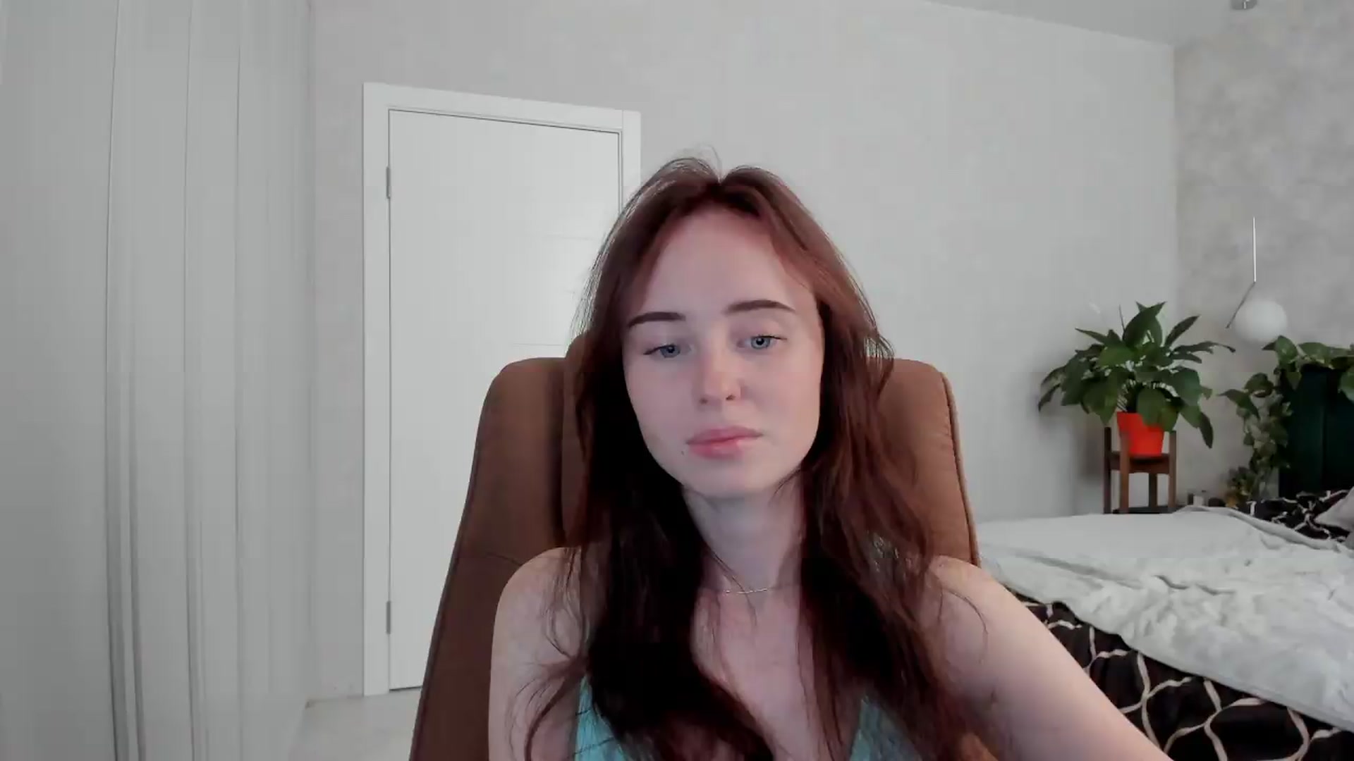 Gallery image thumbnail from userSasha's myfreecams stream on, 08/27/2026, 05:24 image 18 of 20