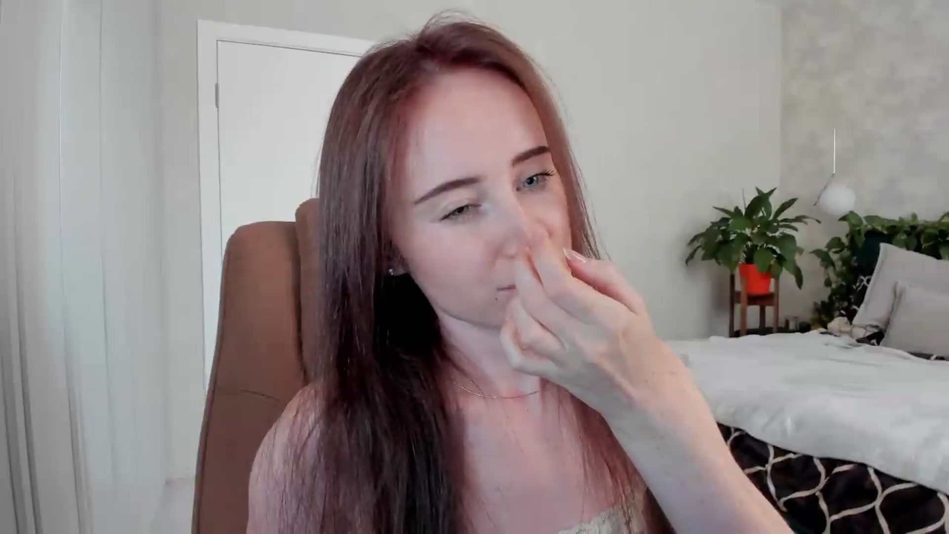 Gallery image thumbnail from userSasha's myfreecams stream on, 08/28/2026, 14:50 image 17 of 20
