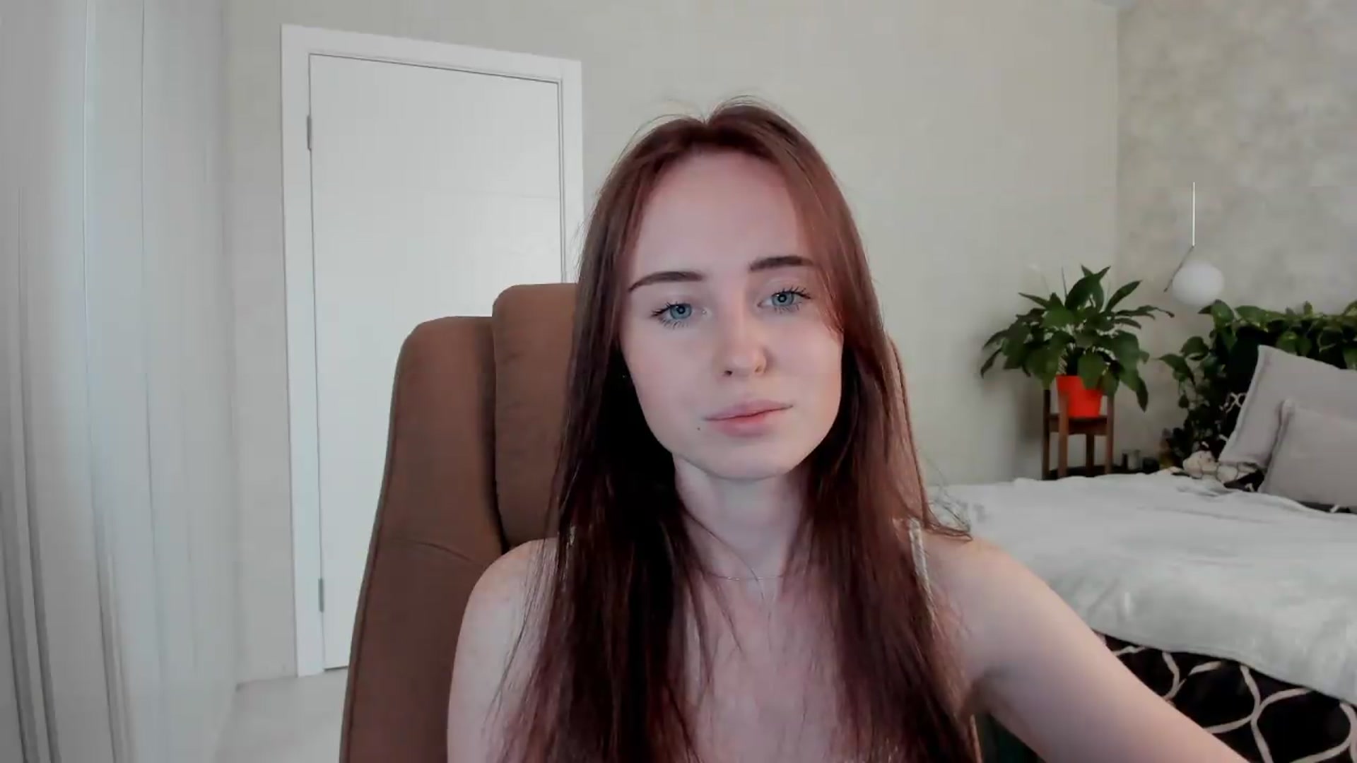 Gallery image thumbnail from userSasha's myfreecams stream on, 08/28/2026, 14:50 image 12 of 20