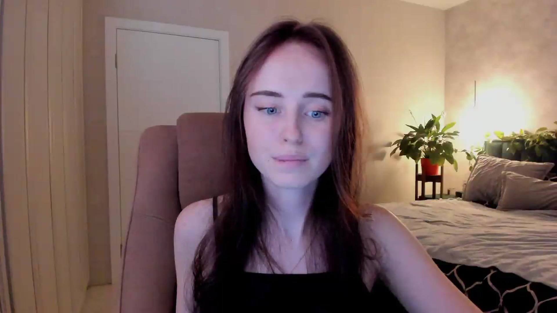 Gallery image thumbnail from userSasha's myfreecams stream on, 08/31/2026, 17:56 image 14 of 20