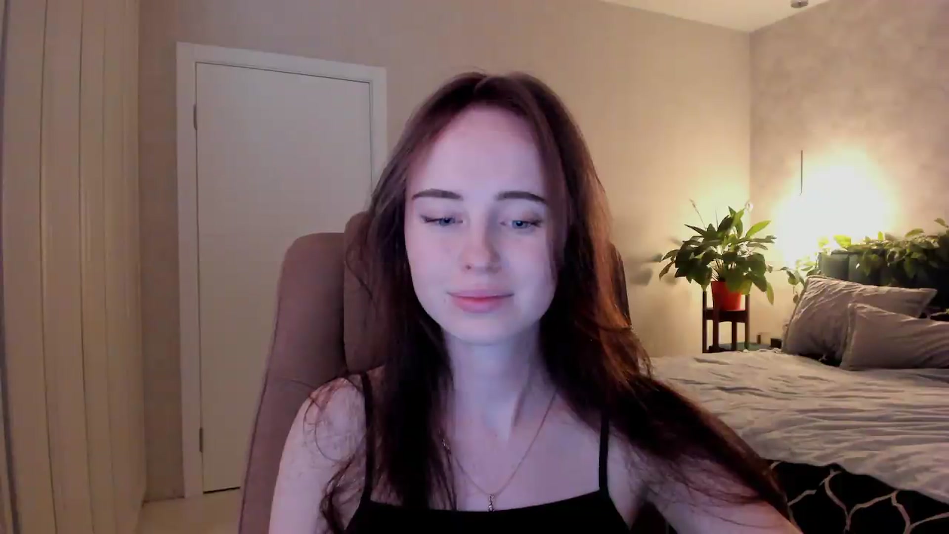 Gallery image thumbnail from userSasha's myfreecams stream on, 08/31/2026, 17:56 image 17 of 20