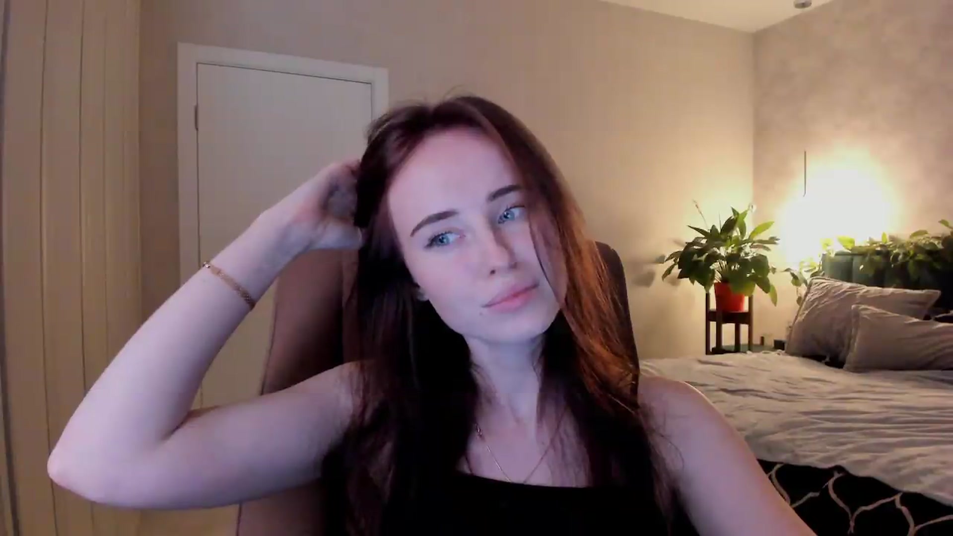 Gallery image thumbnail from userSasha's myfreecams stream on, 08/31/2026, 17:56 image 15 of 20
