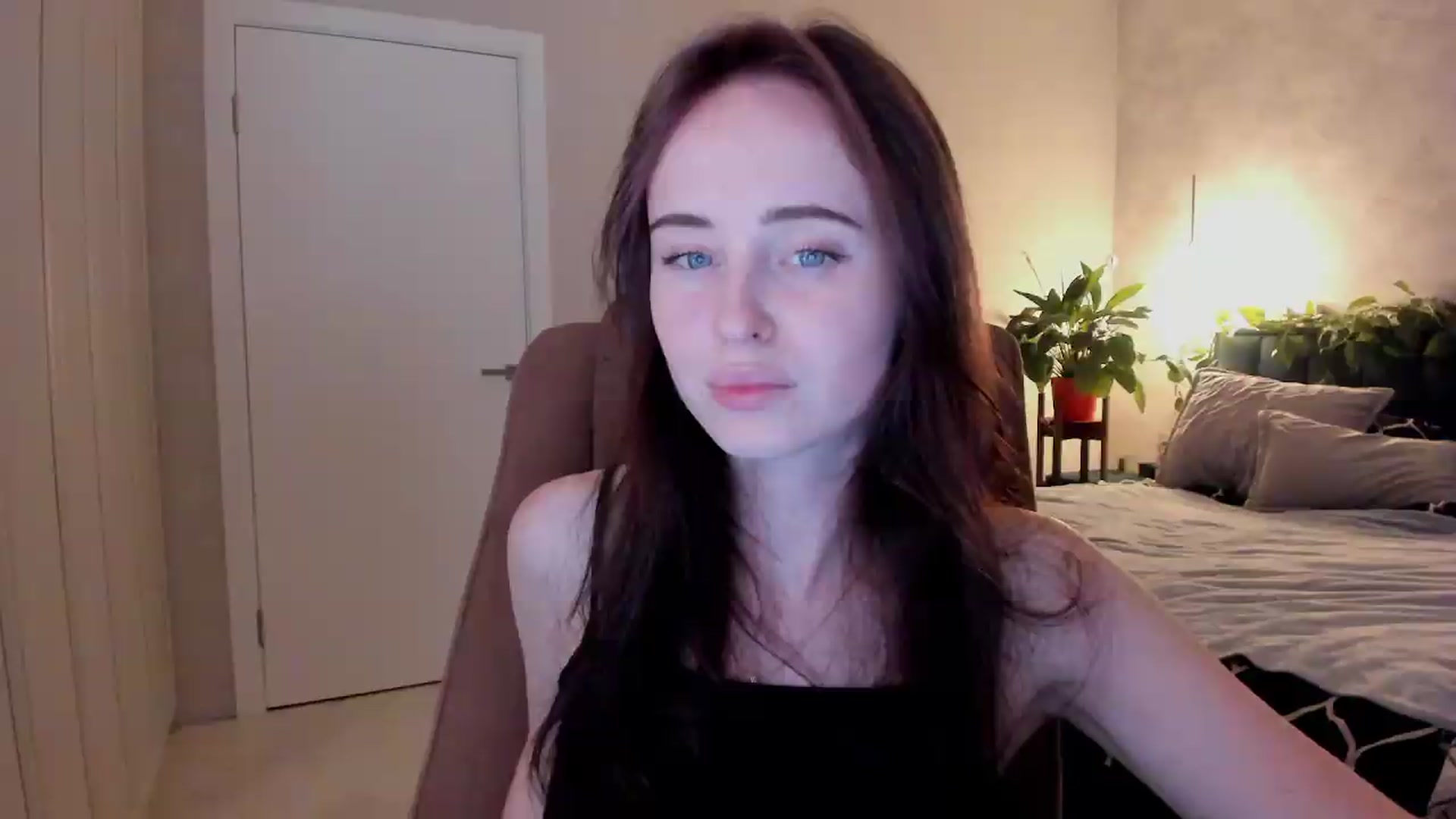Gallery image thumbnail from userSasha's myfreecams stream on, 08/31/2026, 17:56 image 8 of 20