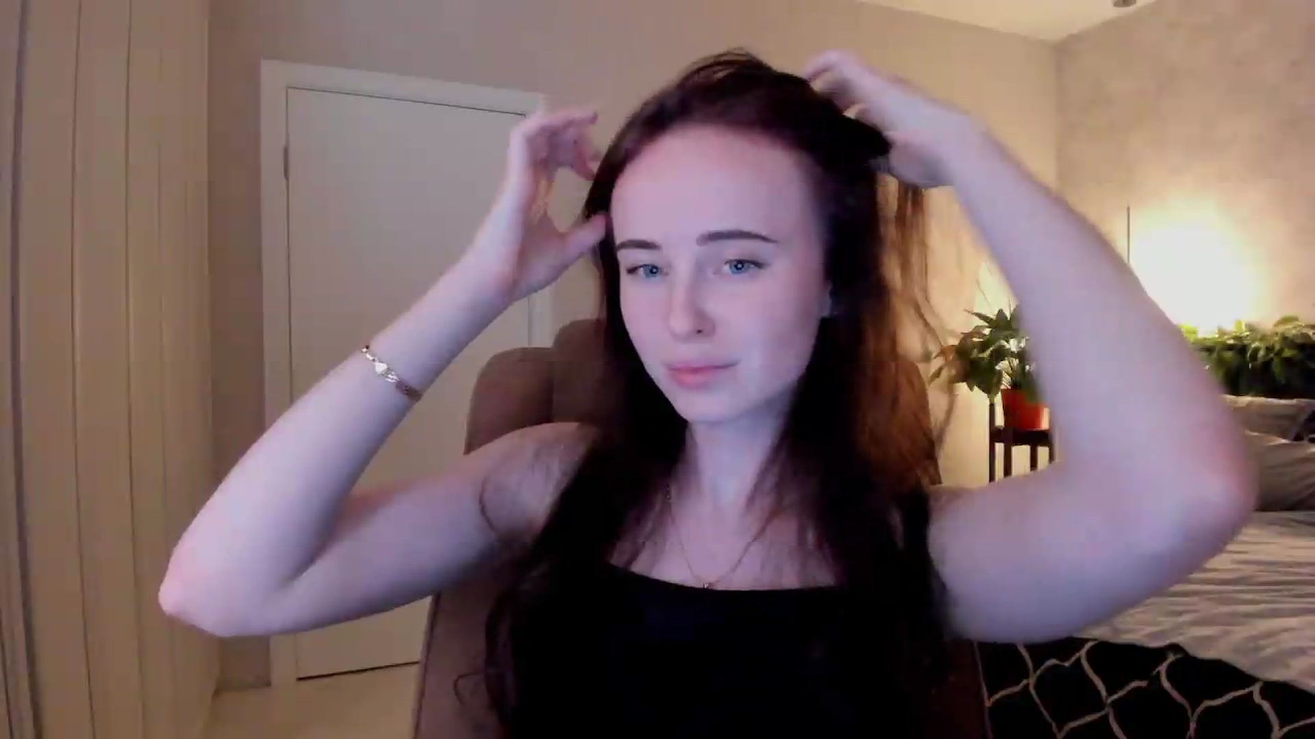 Gallery image thumbnail from userSasha's myfreecams stream on, 08/31/2026, 17:56 image 19 of 20