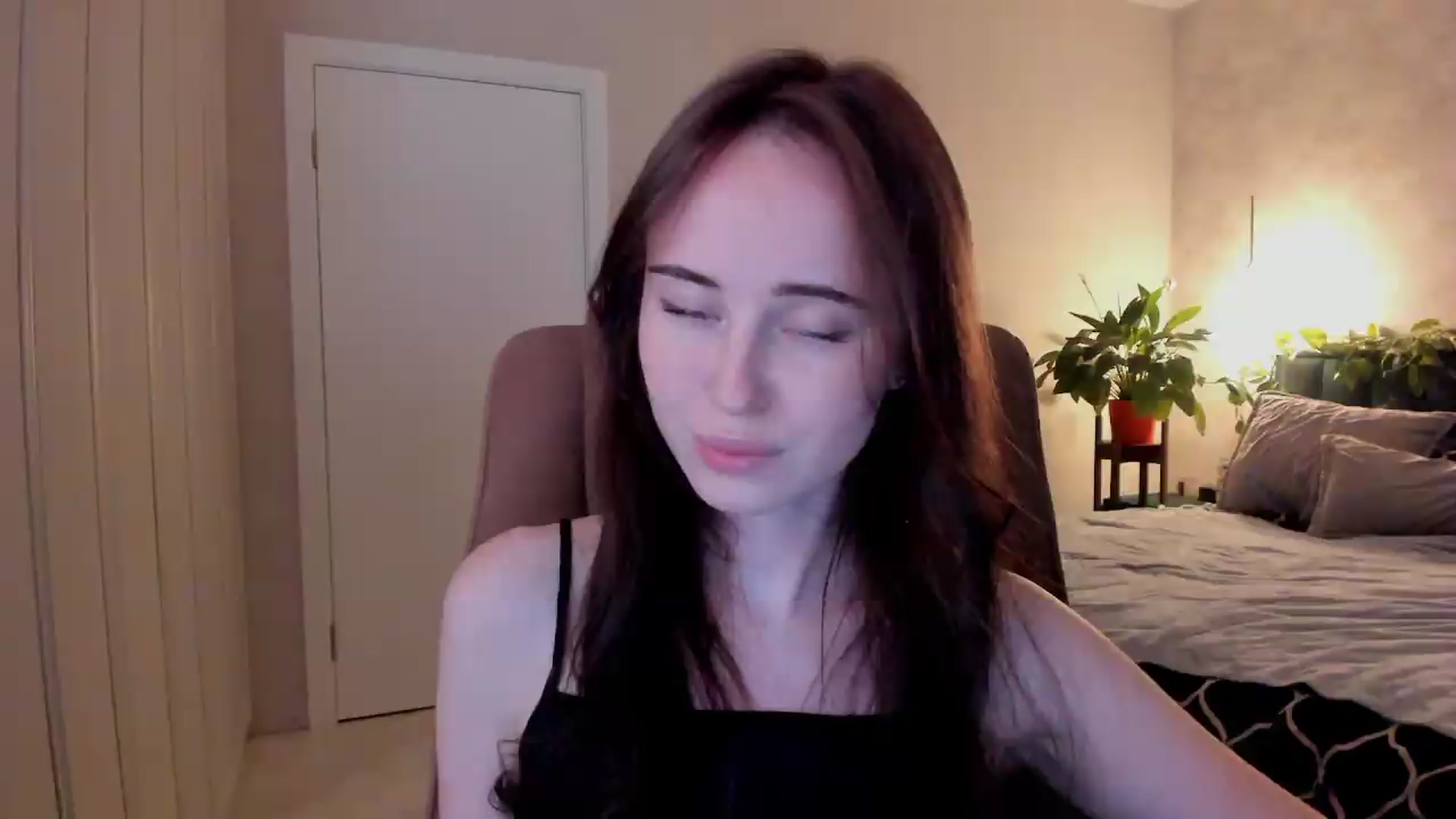 Gallery image thumbnail from userSasha's myfreecams stream on, 08/31/2026, 18:23 image 10 of 20