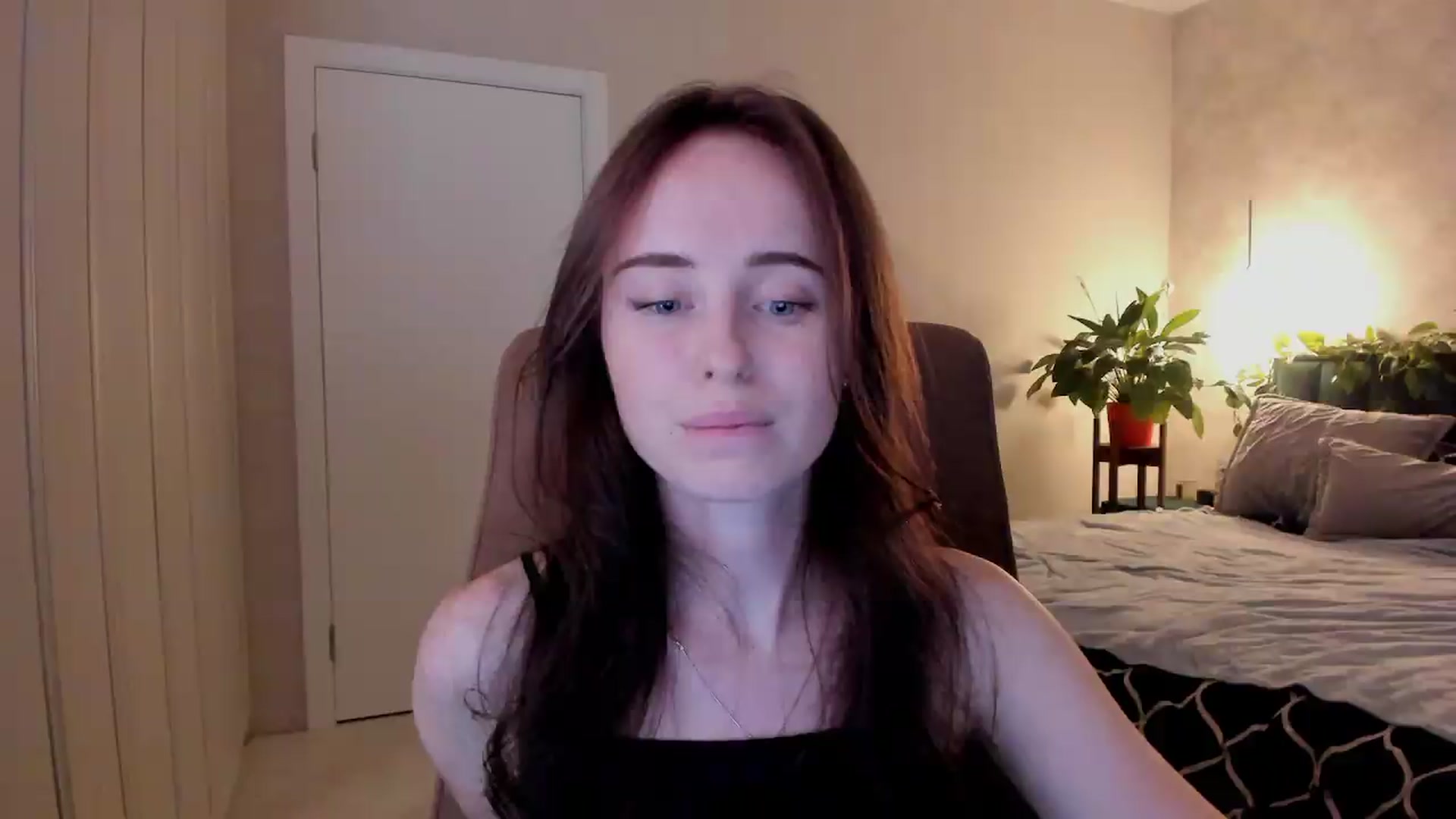 Gallery image thumbnail from userSasha's myfreecams stream on, 08/31/2026, 18:23 image 19 of 20