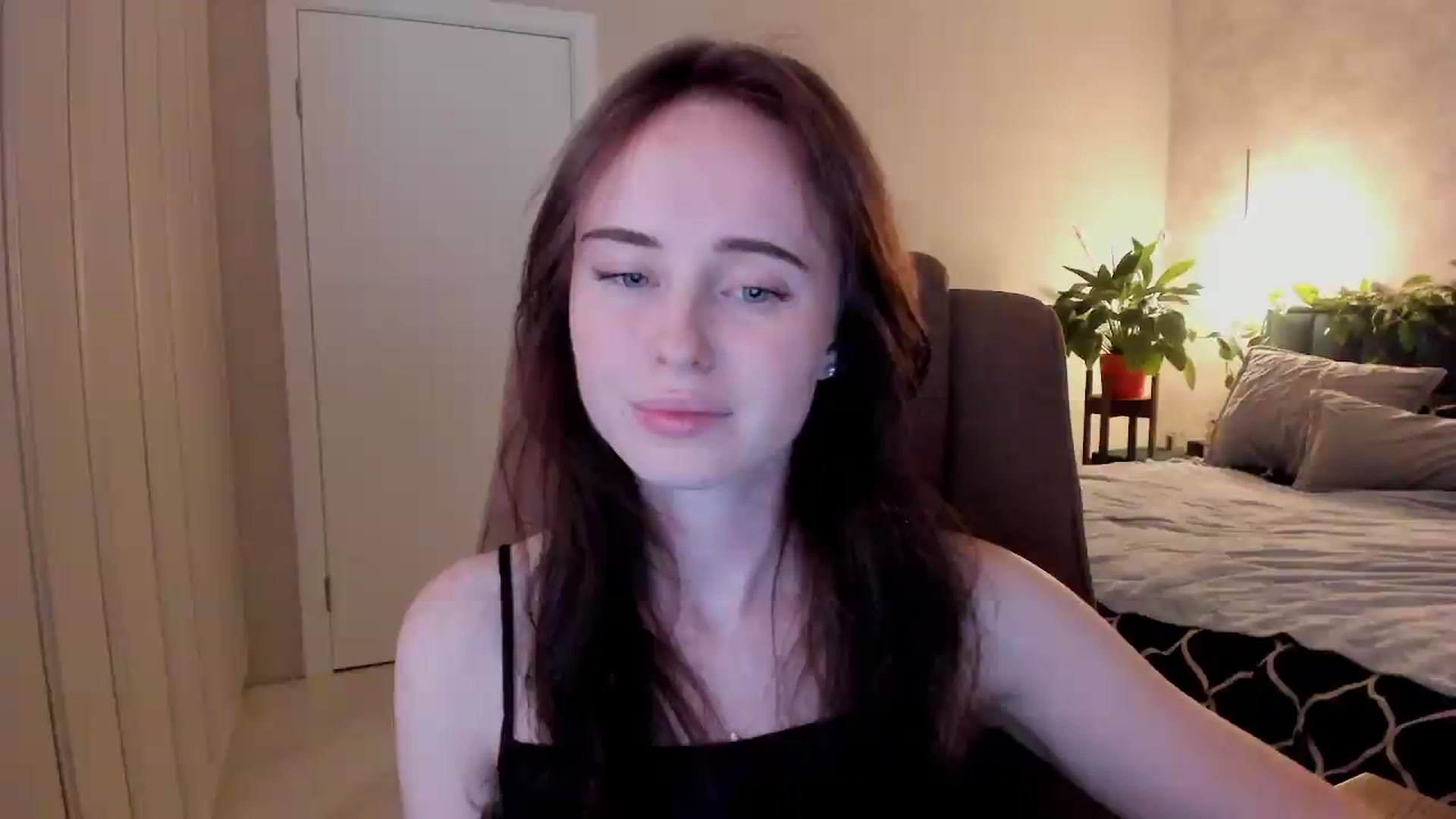Gallery image thumbnail from userSasha's myfreecams stream on, 08/31/2026, 18:23 image 12 of 20